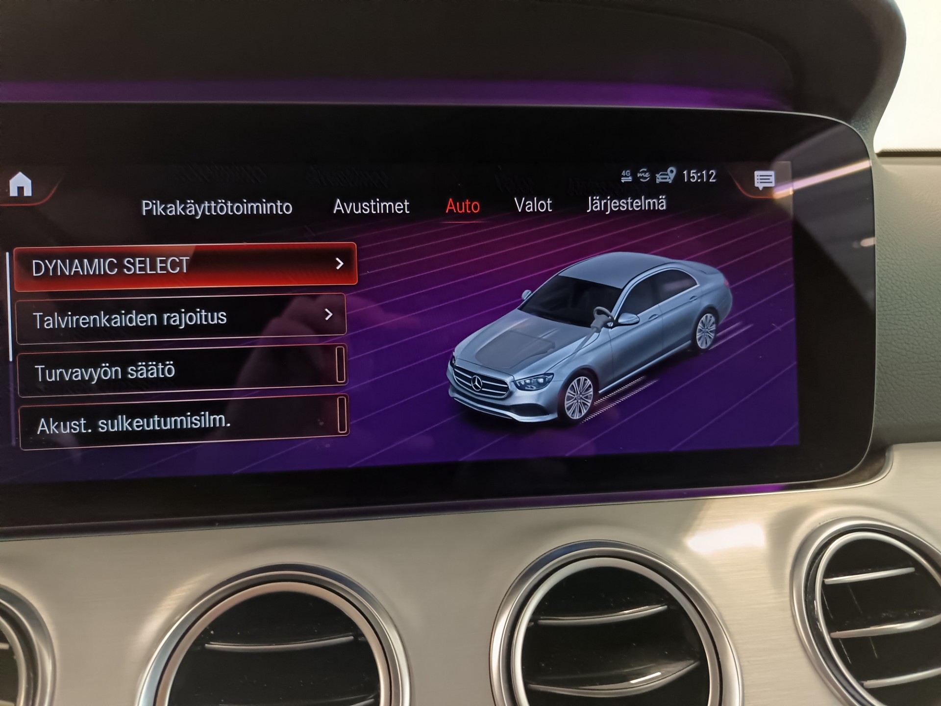 MERCEDES-BENZ E 2020