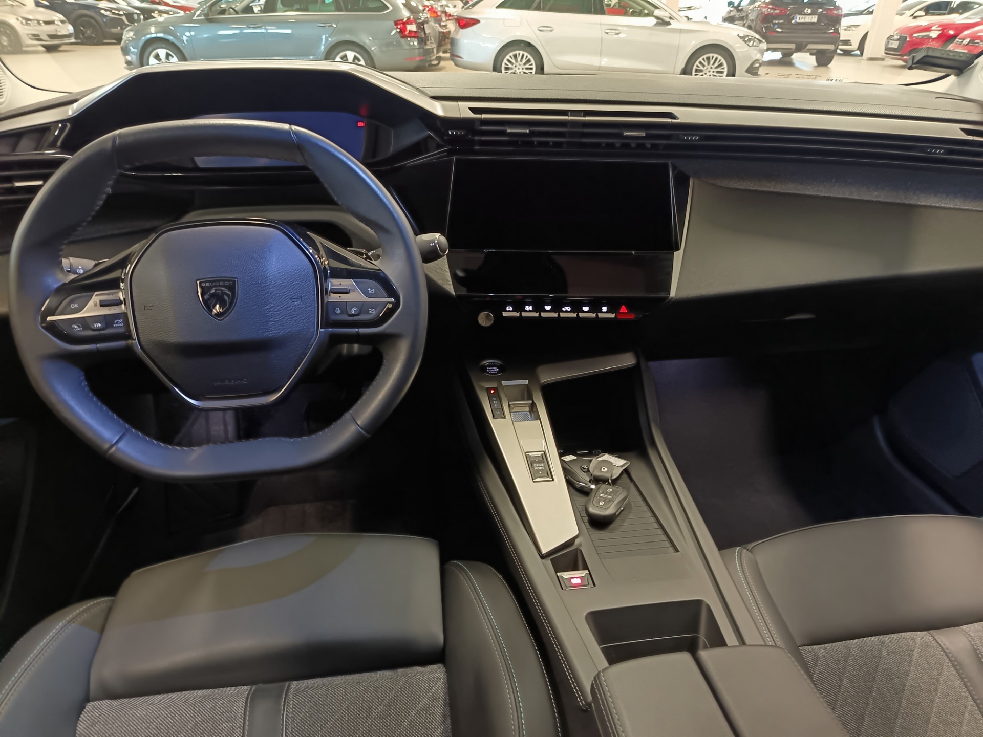 PEUGEOT 408 2024