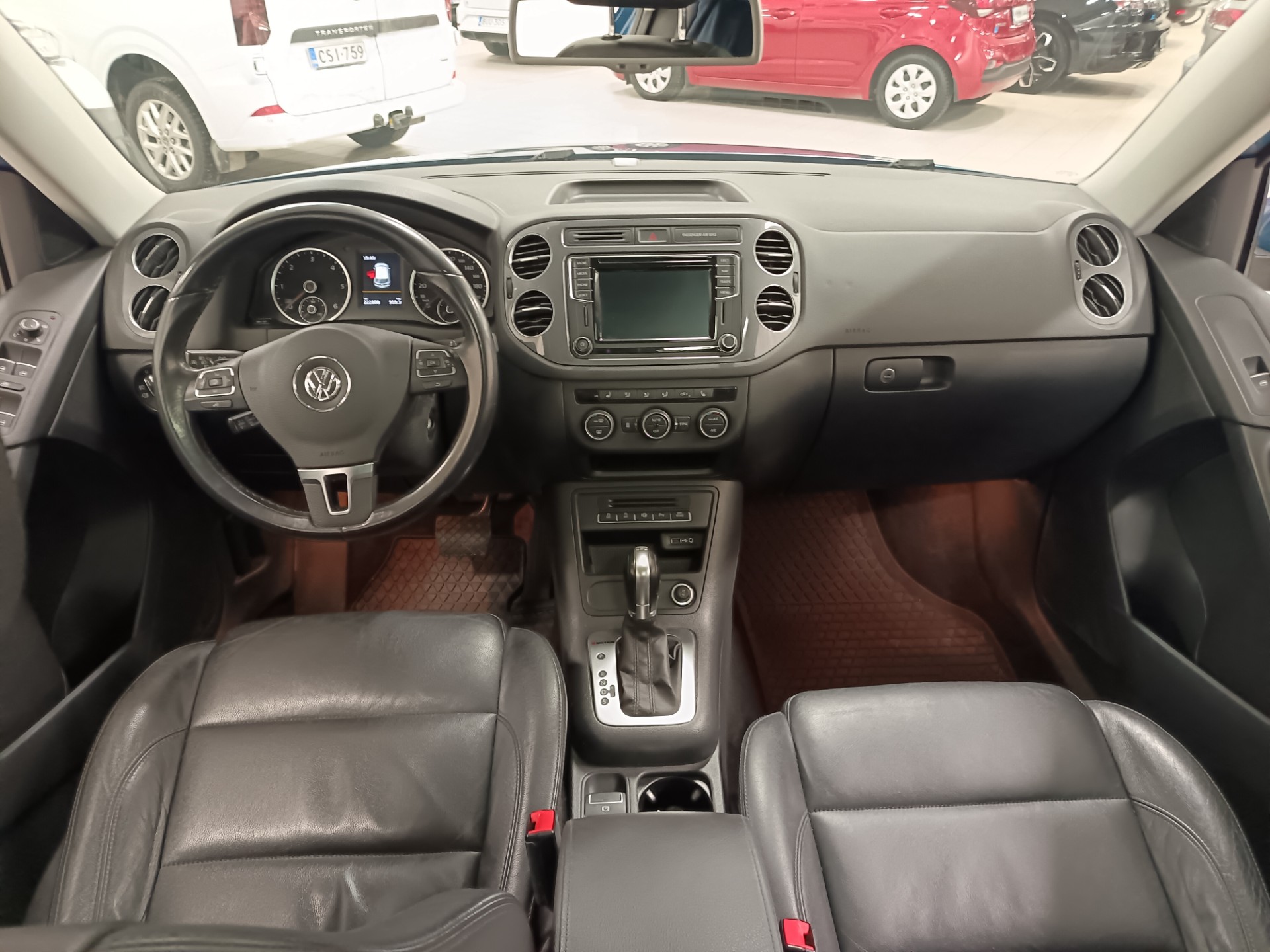 VOLKSWAGEN Tiguan 2016