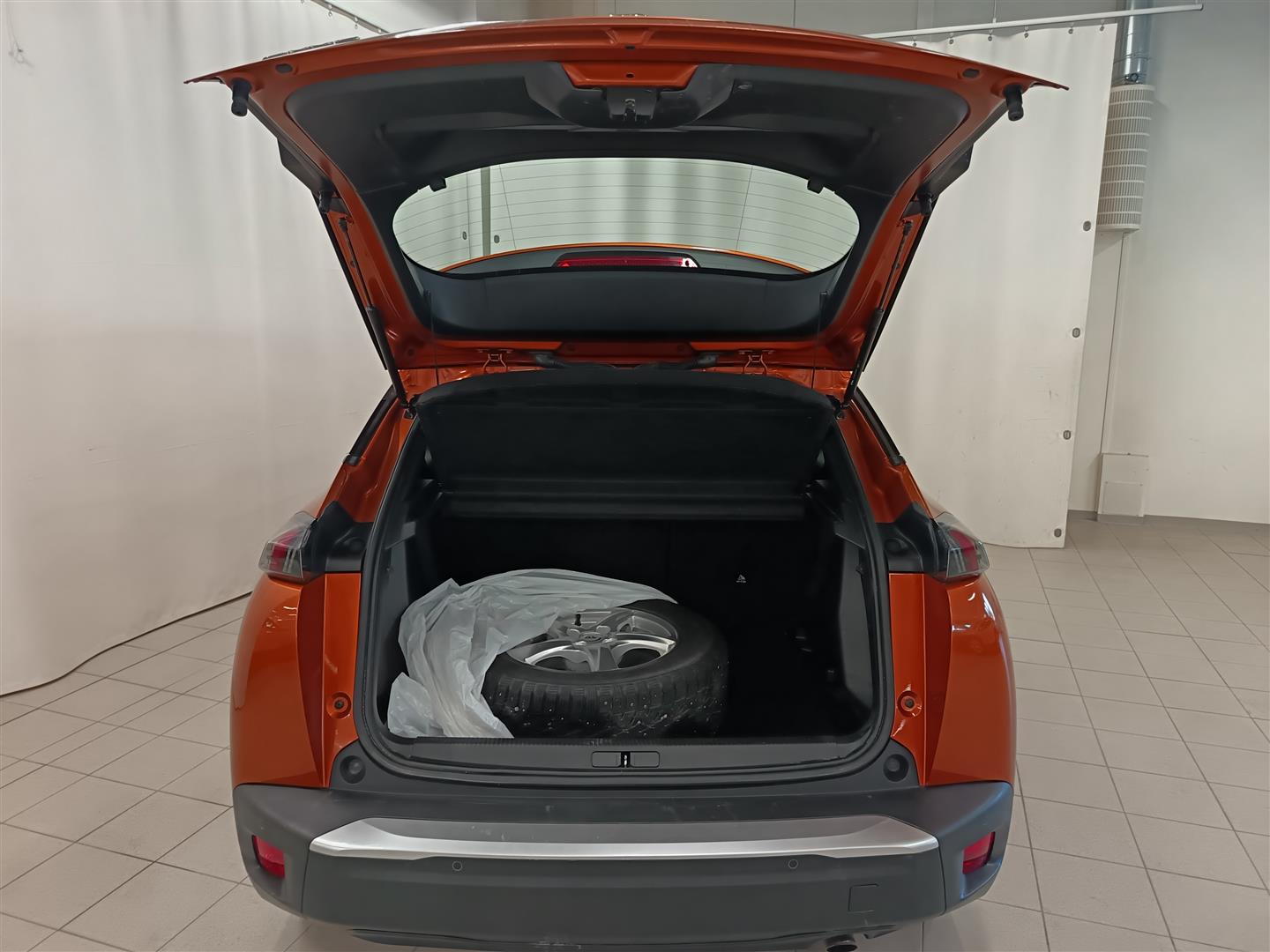 PEUGEOT 2008 2021