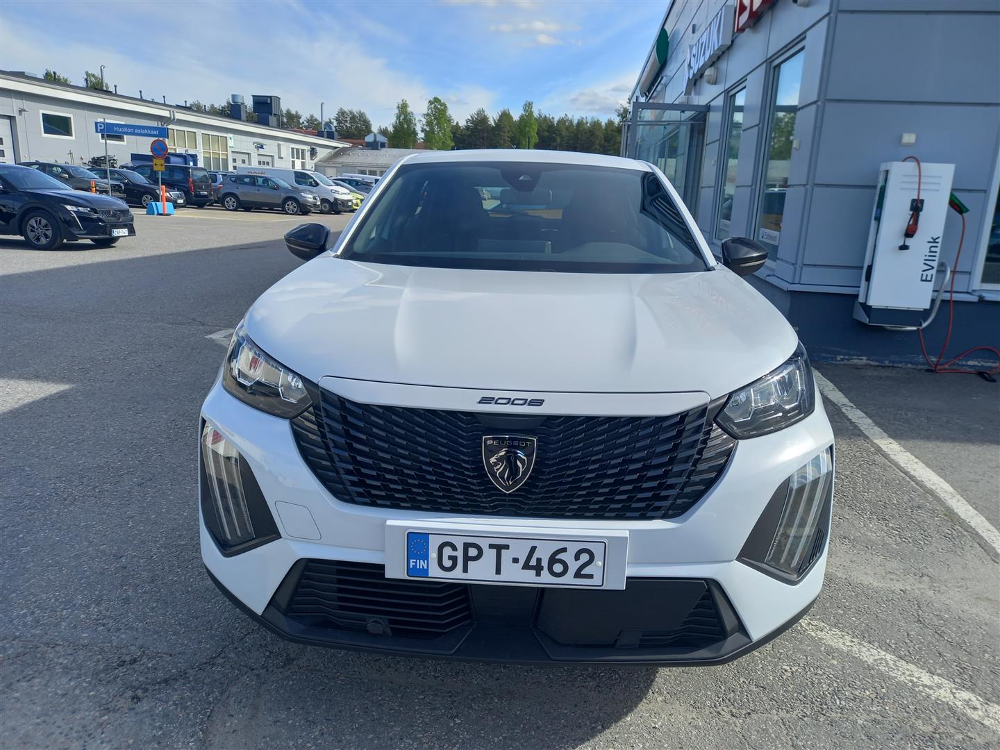 PEUGEOT 2008 2023
