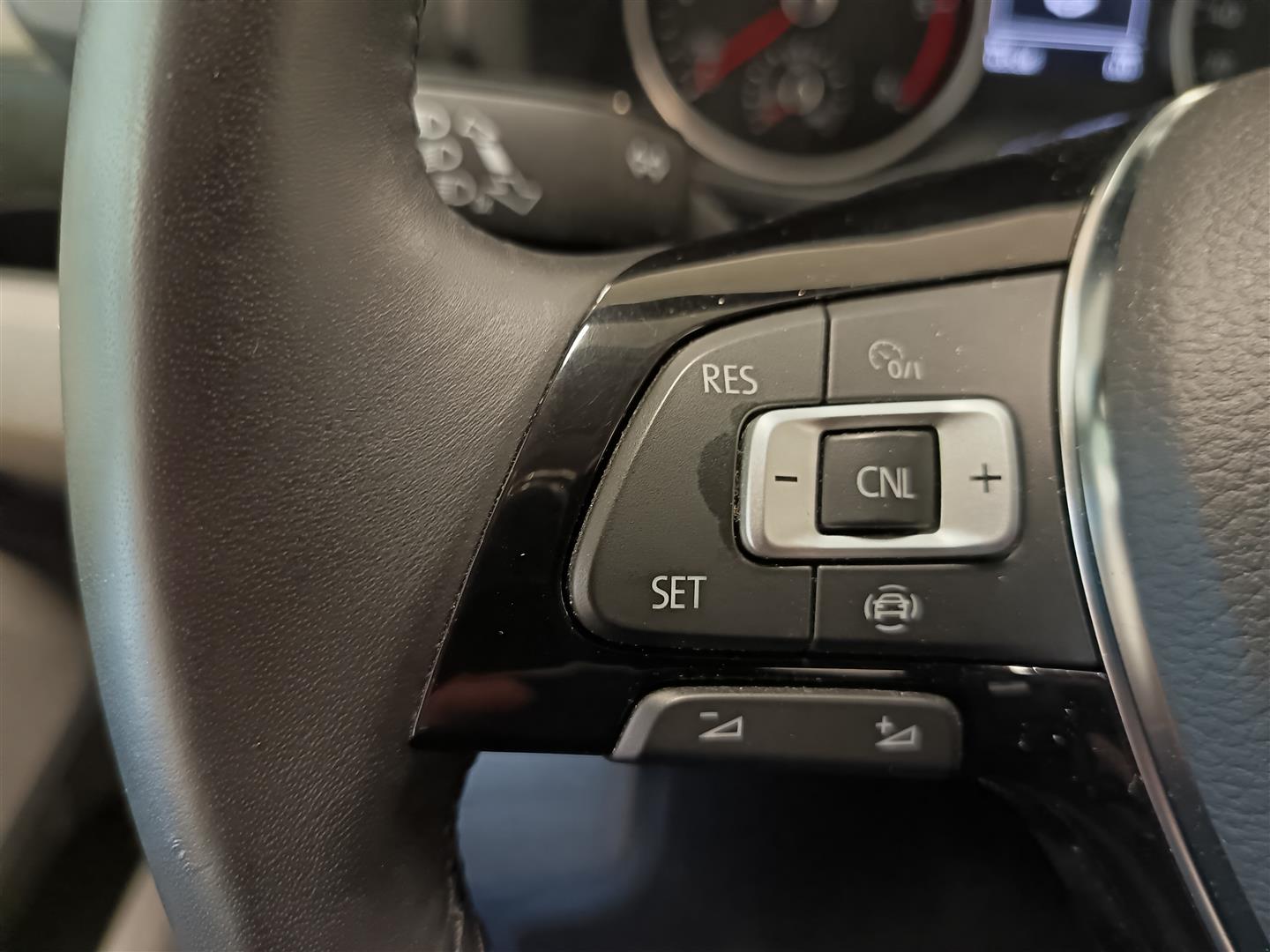 VOLKSWAGEN Crafter 2021