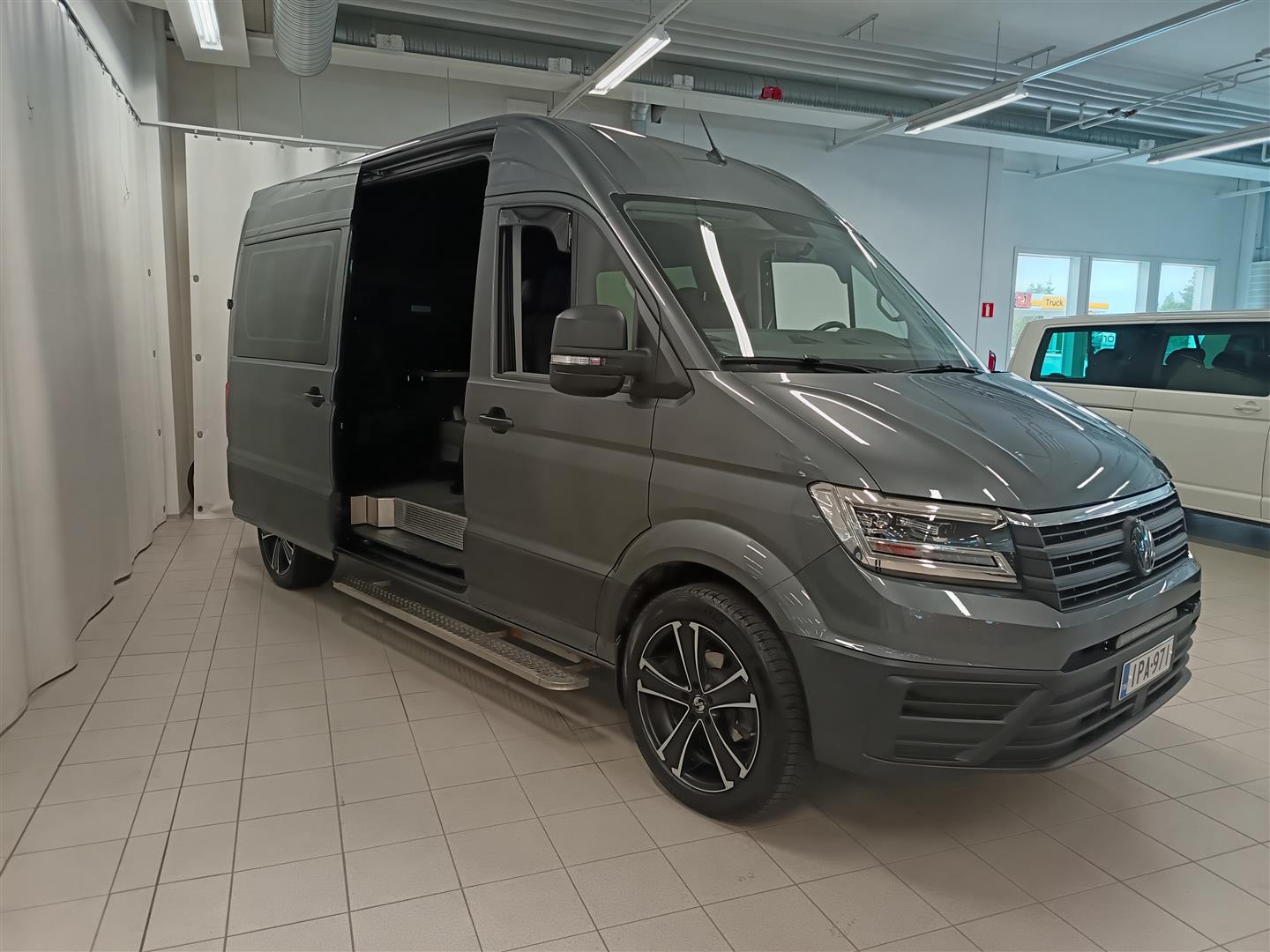 VOLKSWAGEN Crafter 2021