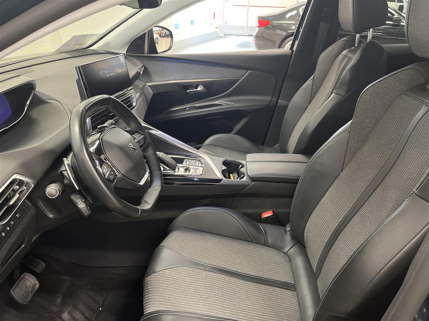 PEUGEOT 3008 2022