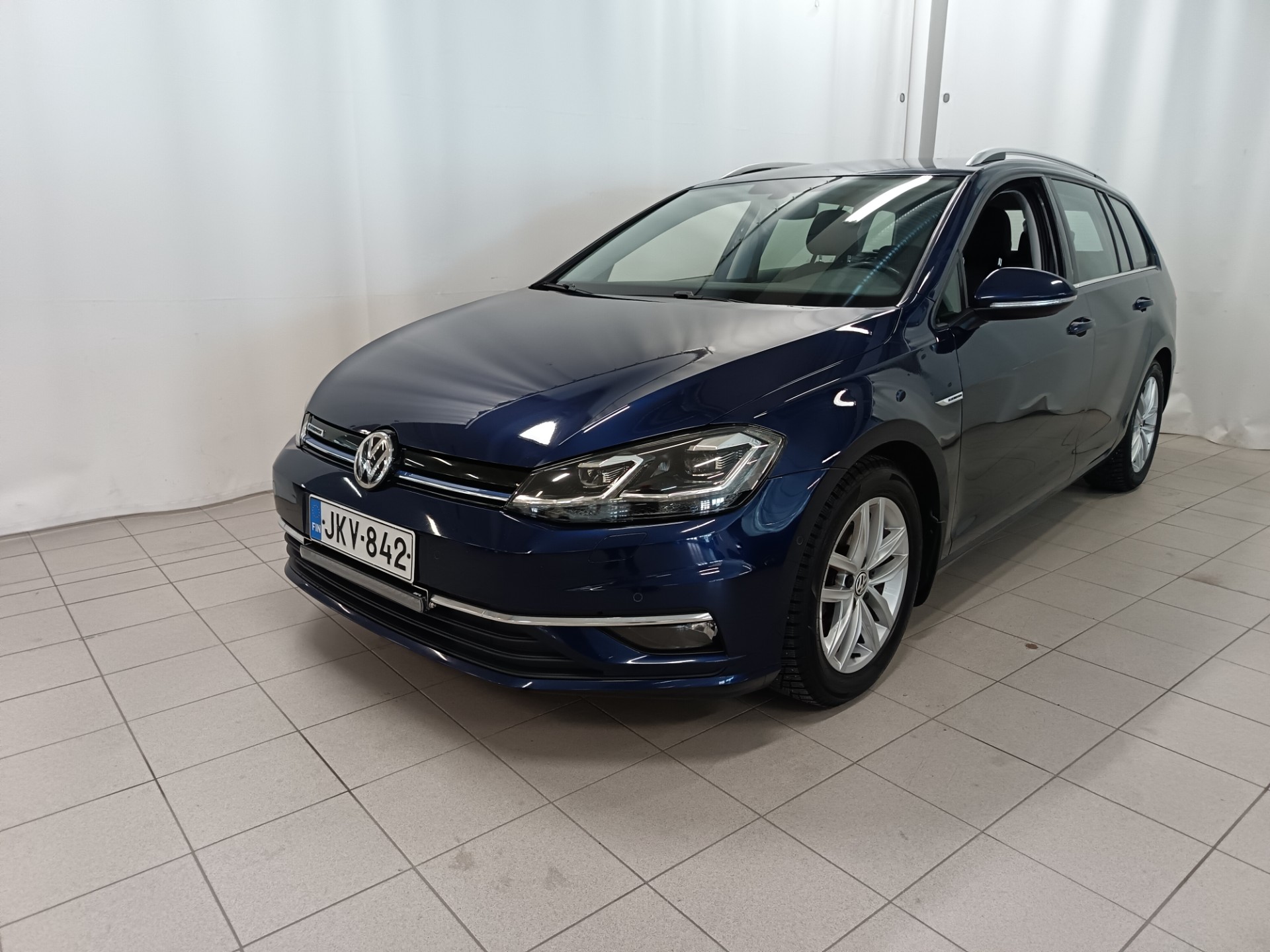 VOLKSWAGEN Golf 2018