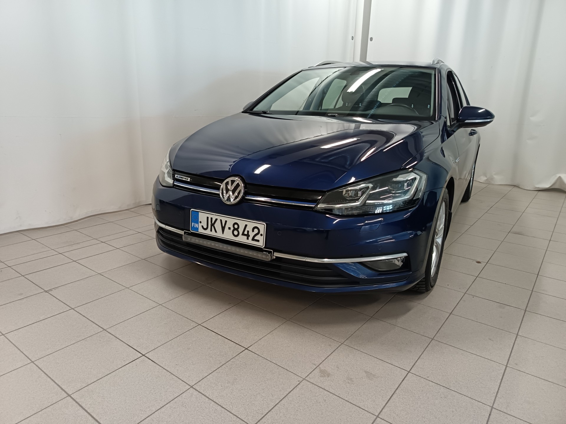 VOLKSWAGEN Golf 2018