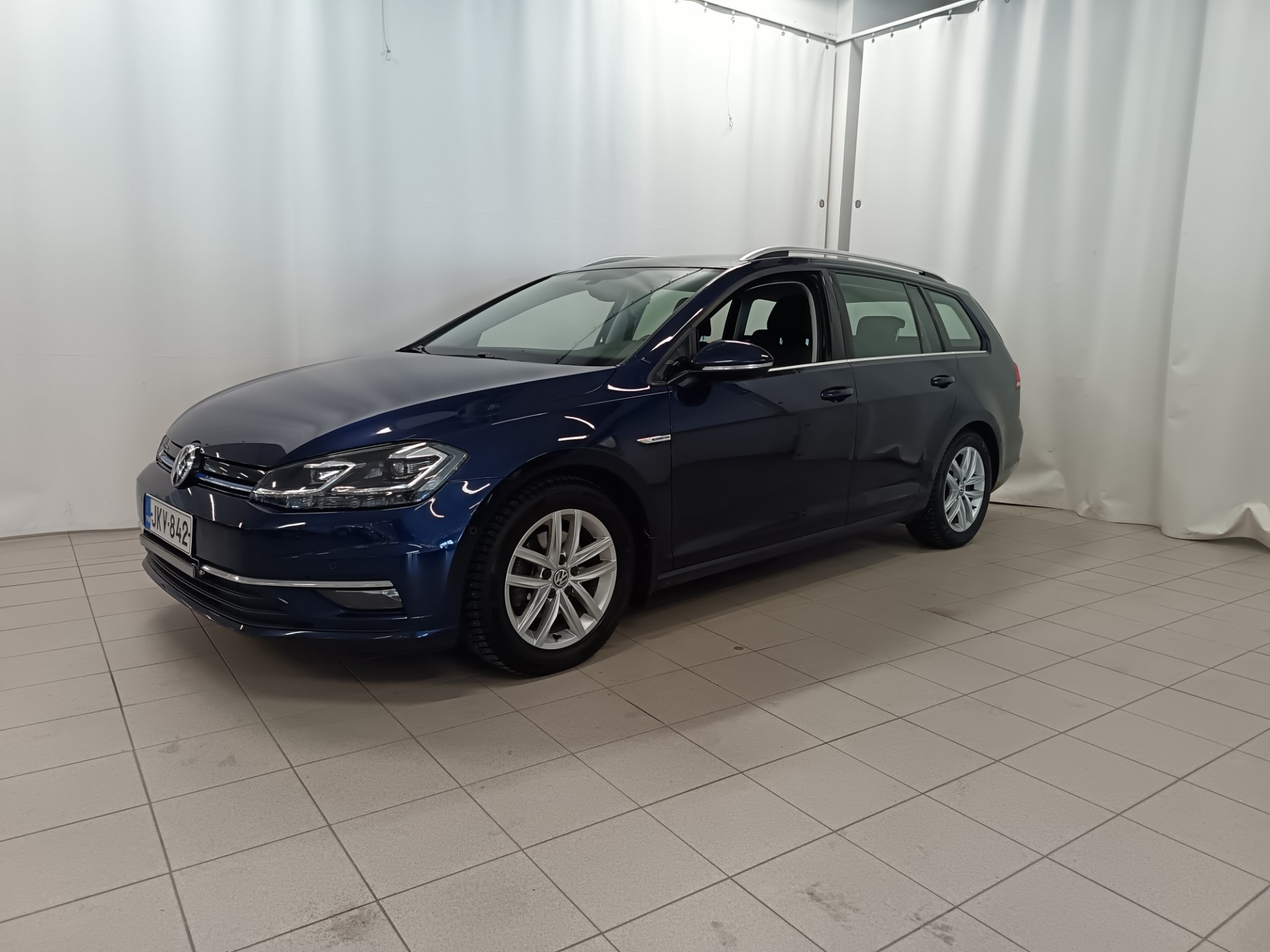 VOLKSWAGEN Golf 2018