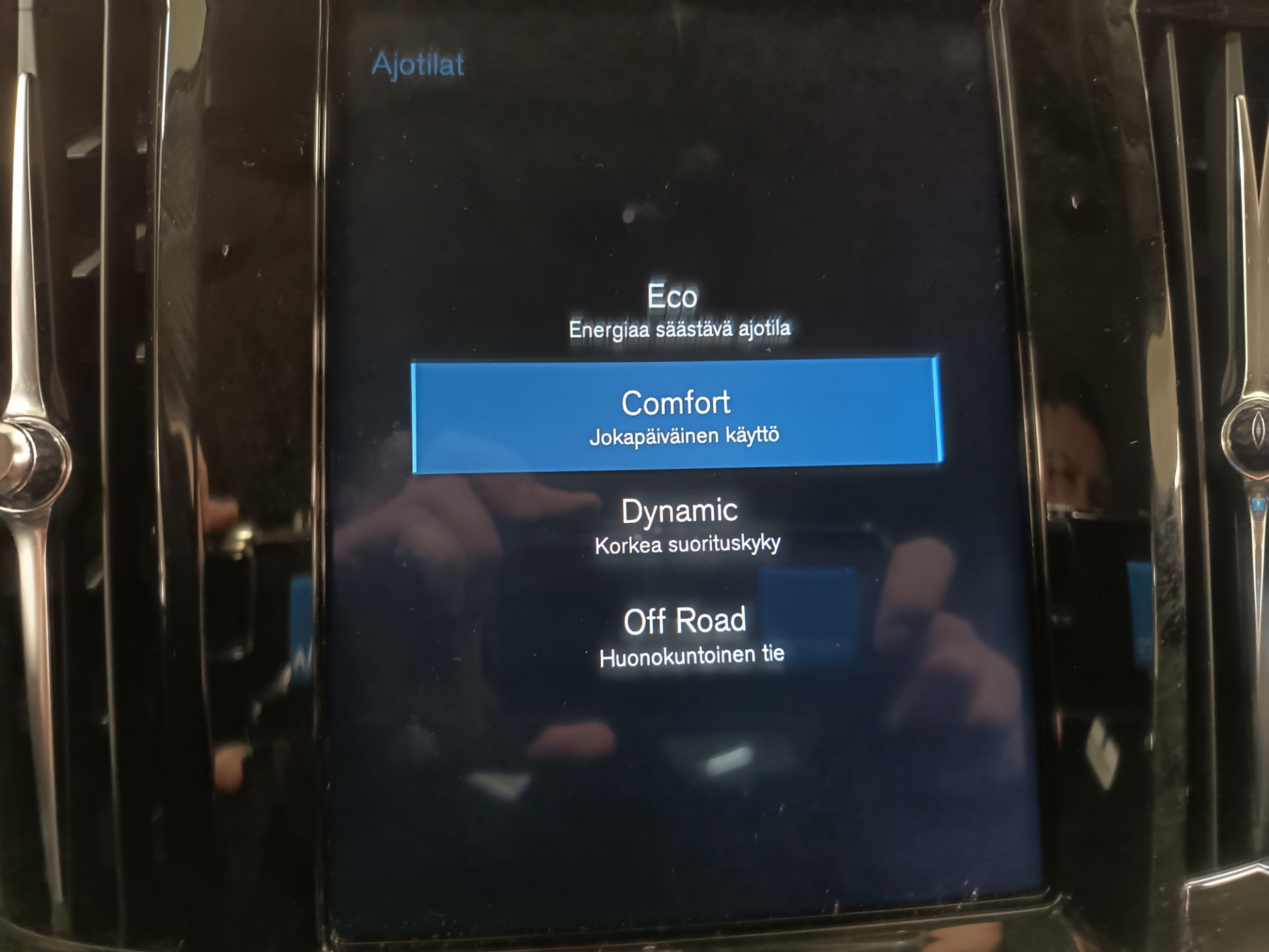 VOLVO V90 Cross Country 2018