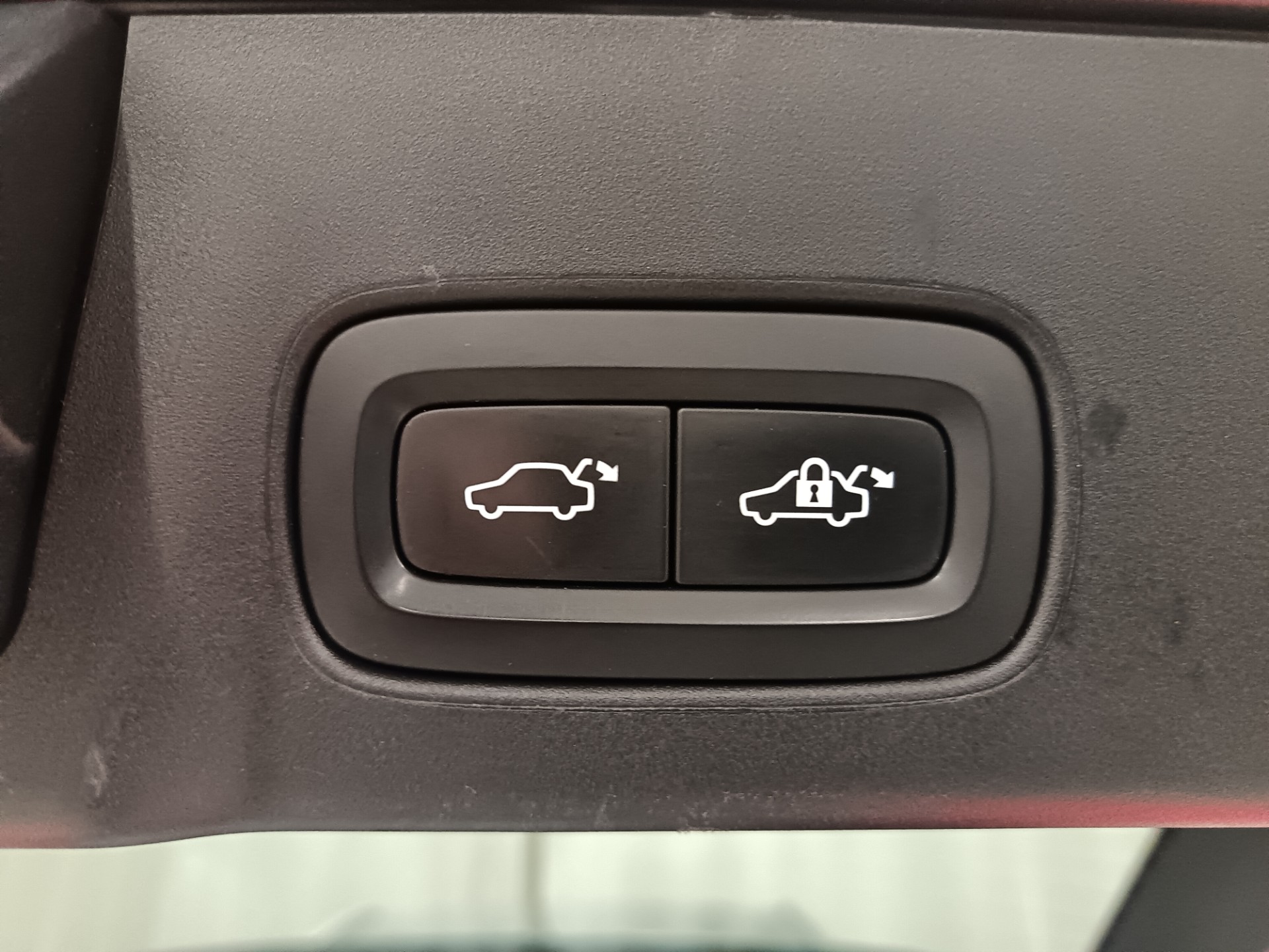 VOLVO V90 Cross Country 2018