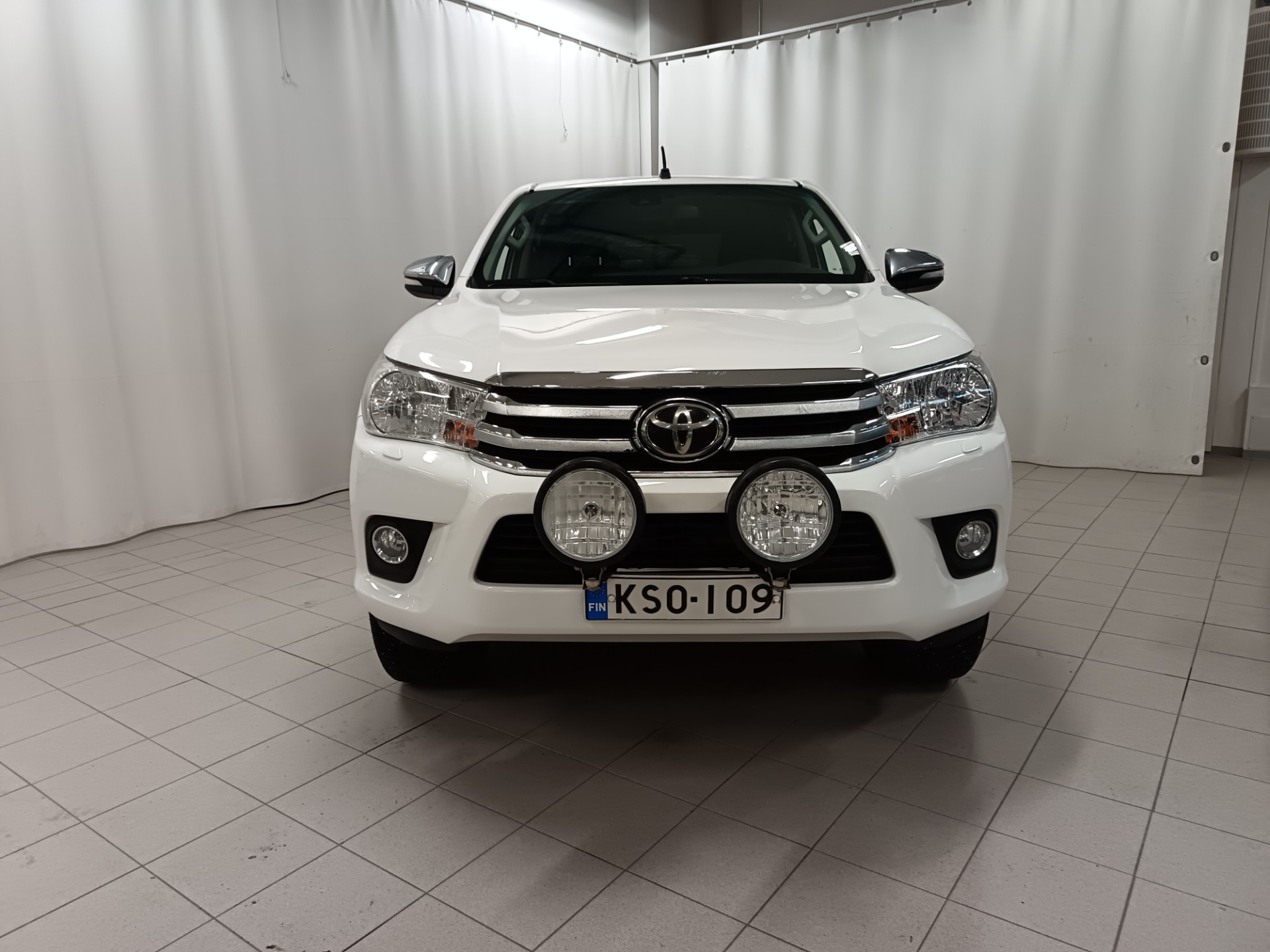 TOYOTA Hilux 2017