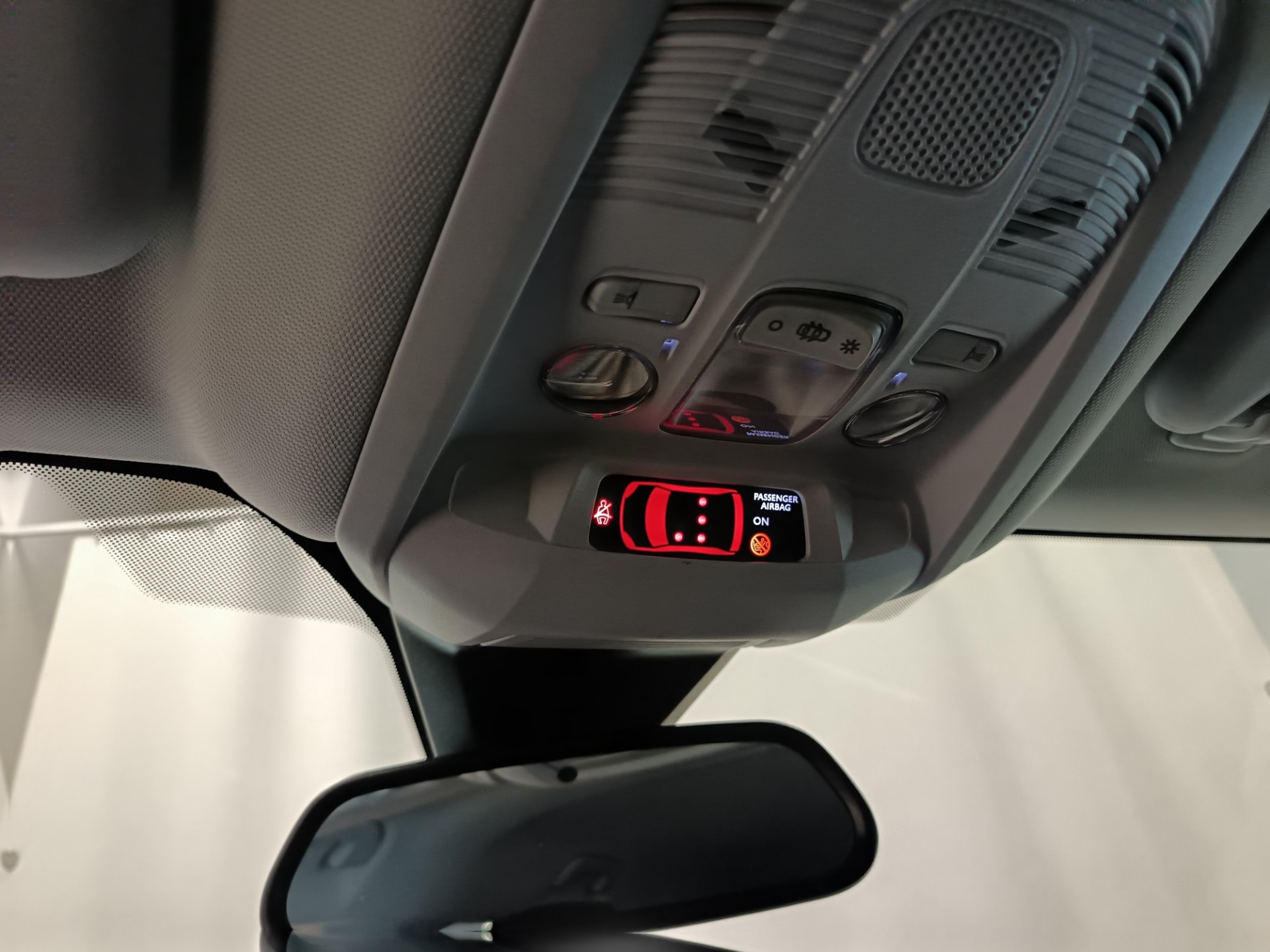 PEUGEOT 3008 2020
