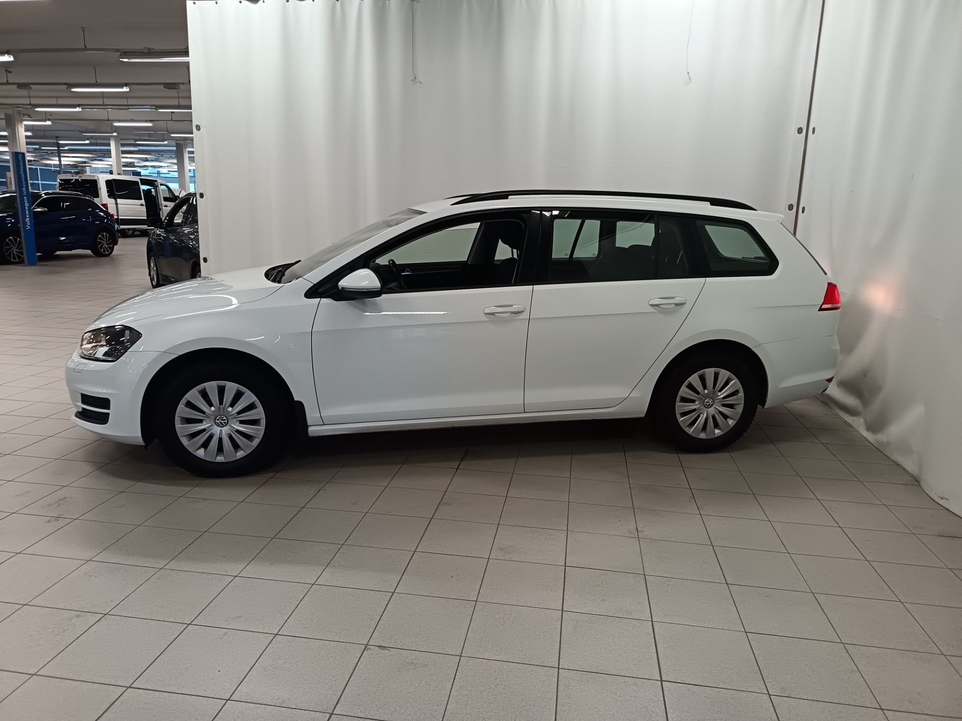 VOLKSWAGEN Golf 2017