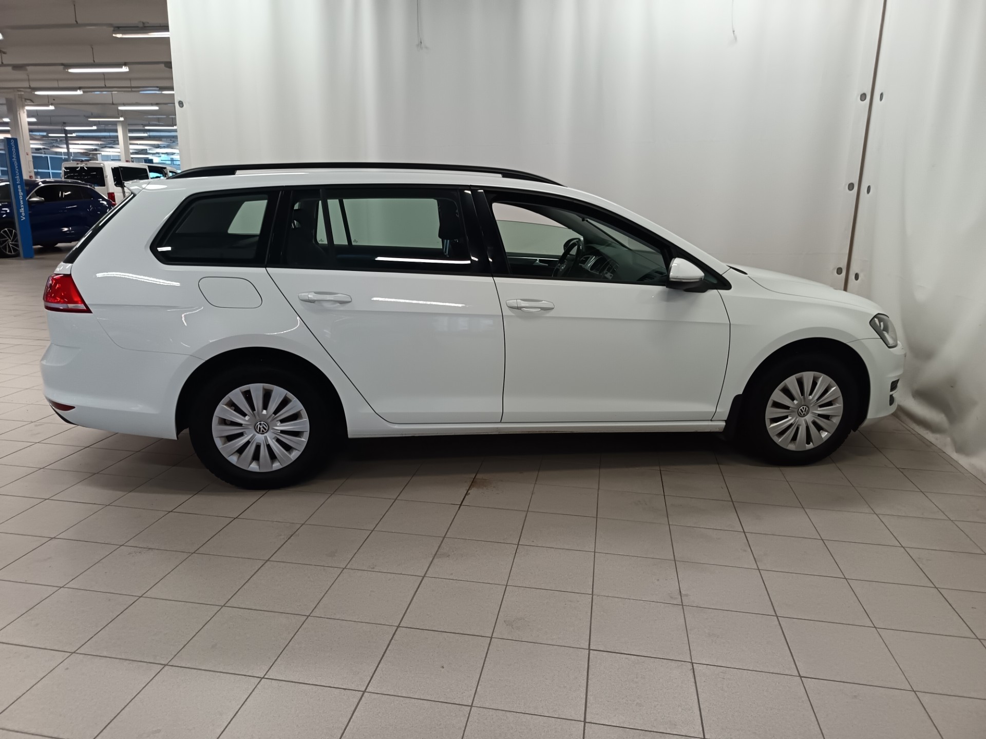 VOLKSWAGEN Golf 2017