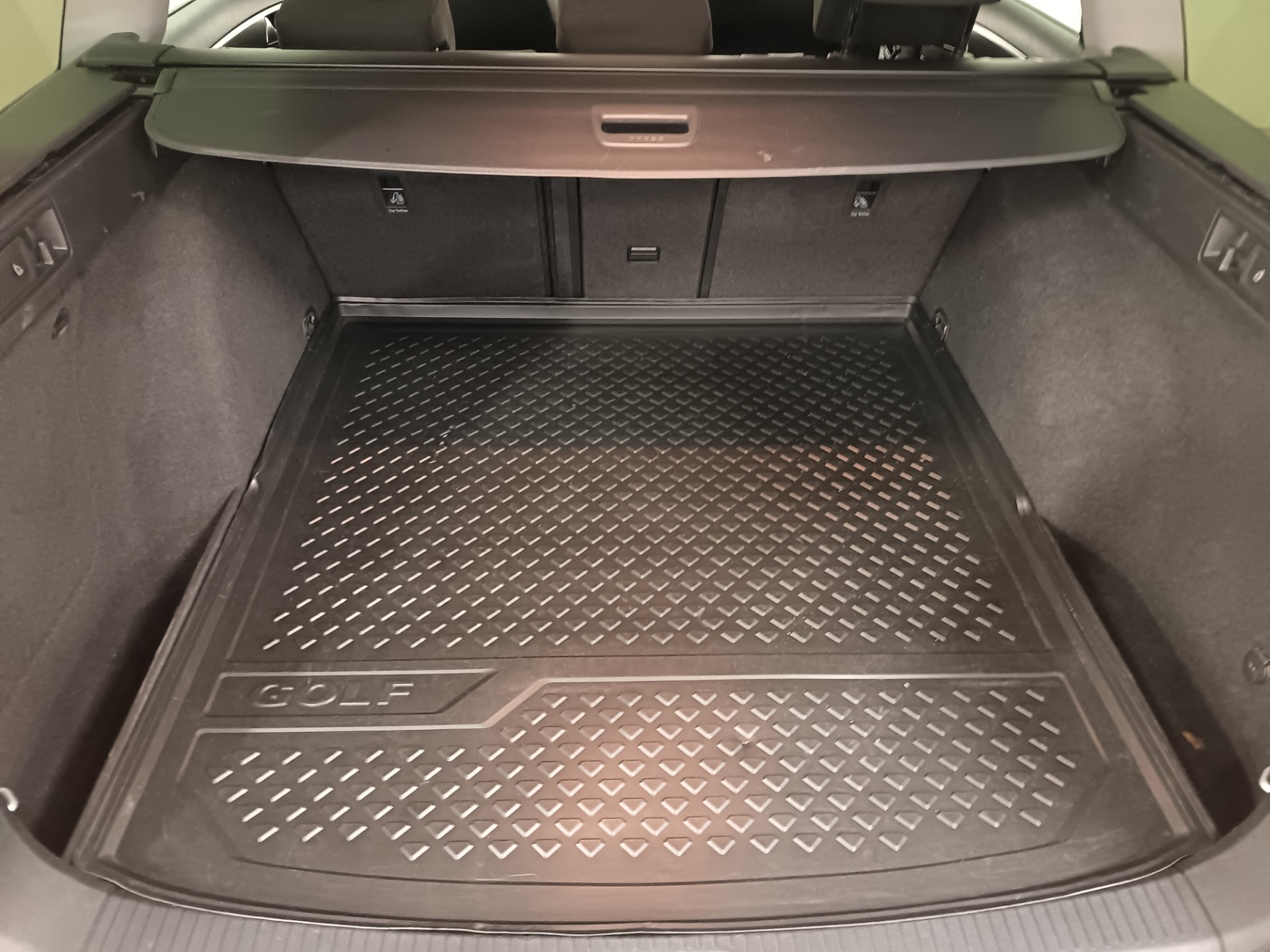 VOLKSWAGEN Golf 2019