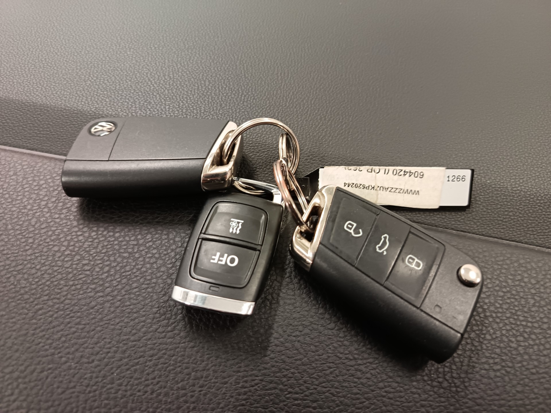 VOLKSWAGEN Golf 2019