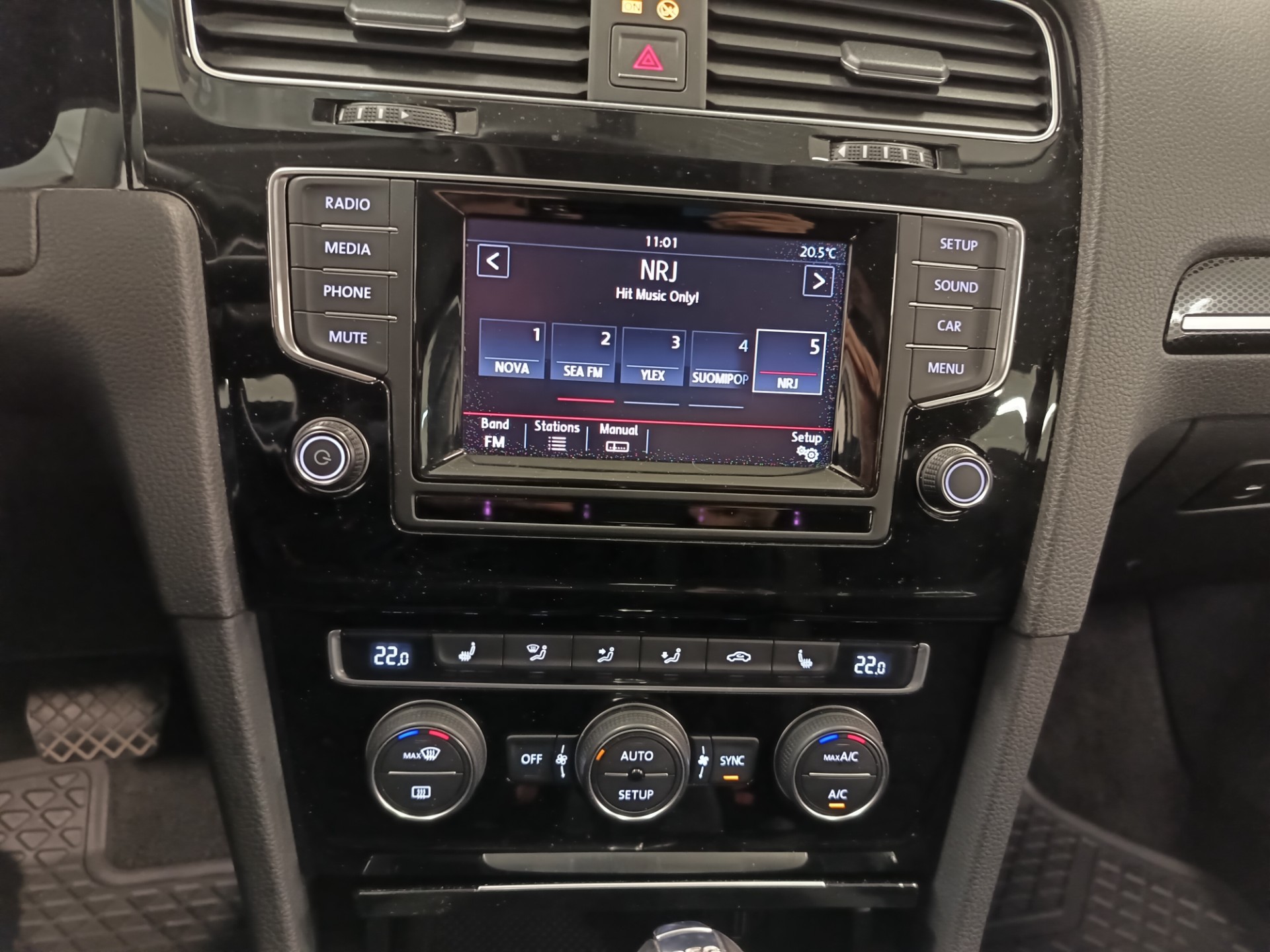 VOLKSWAGEN Golf 2013