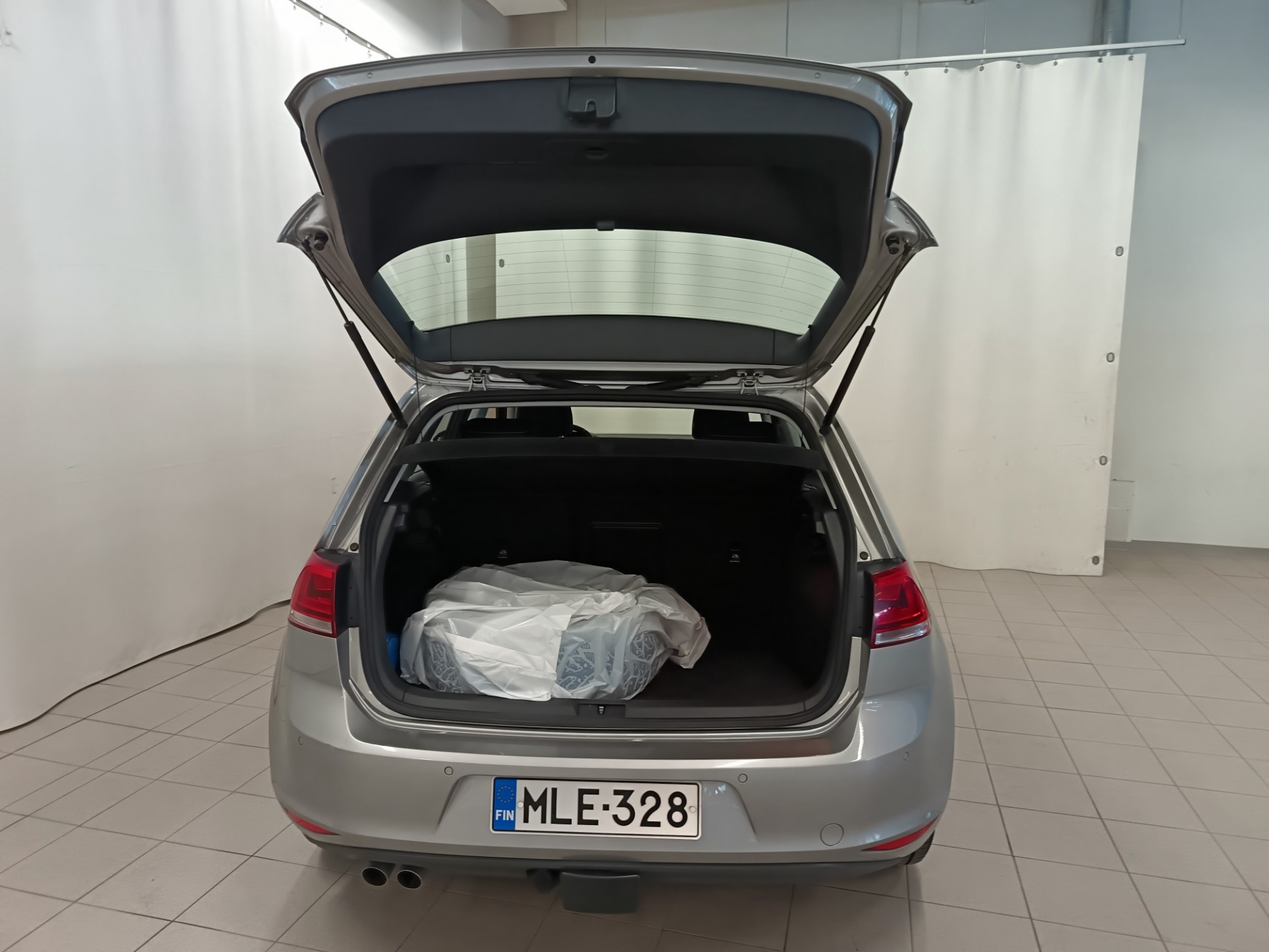 VOLKSWAGEN Golf 2013