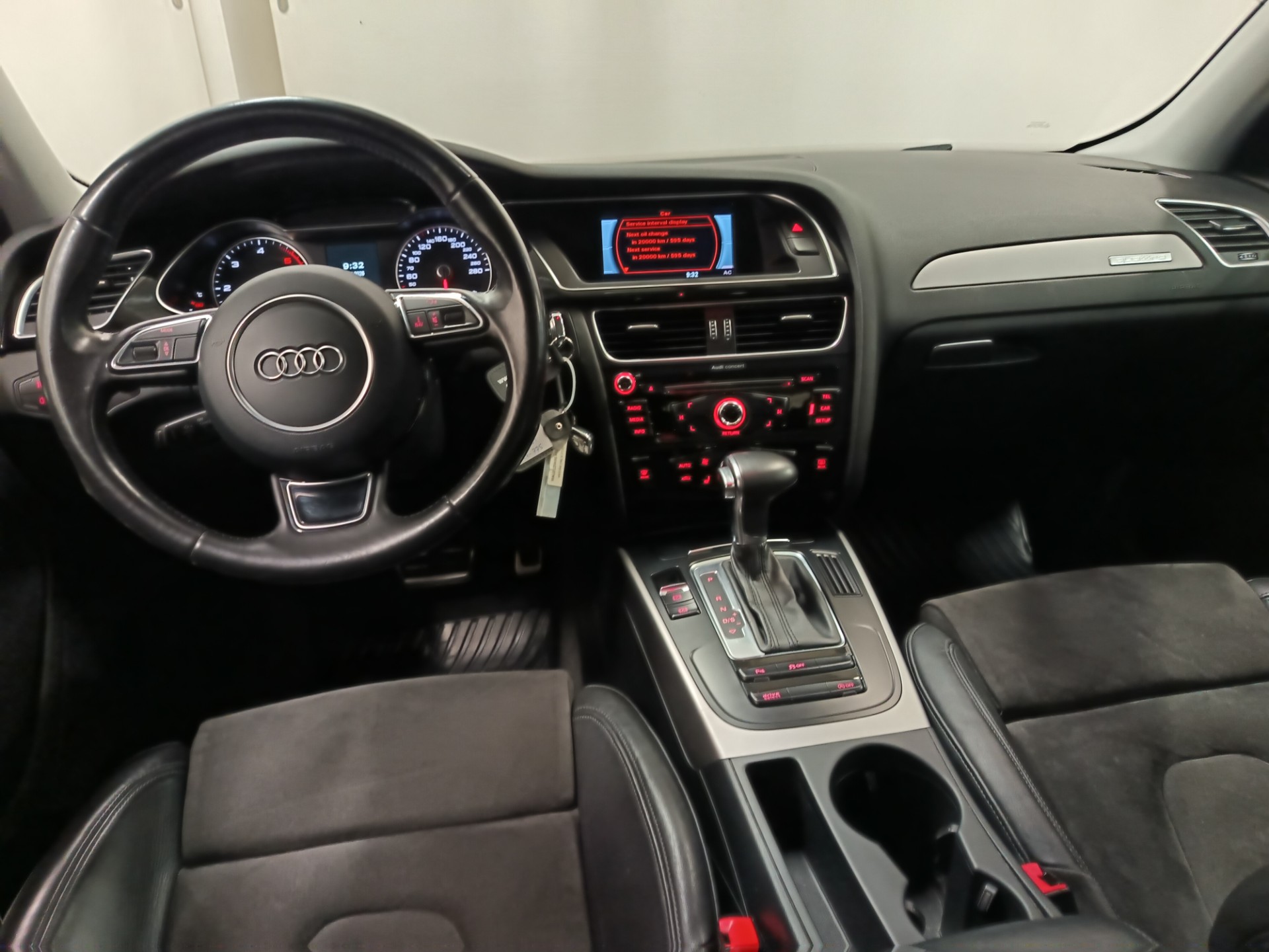 AUDI A4 2014