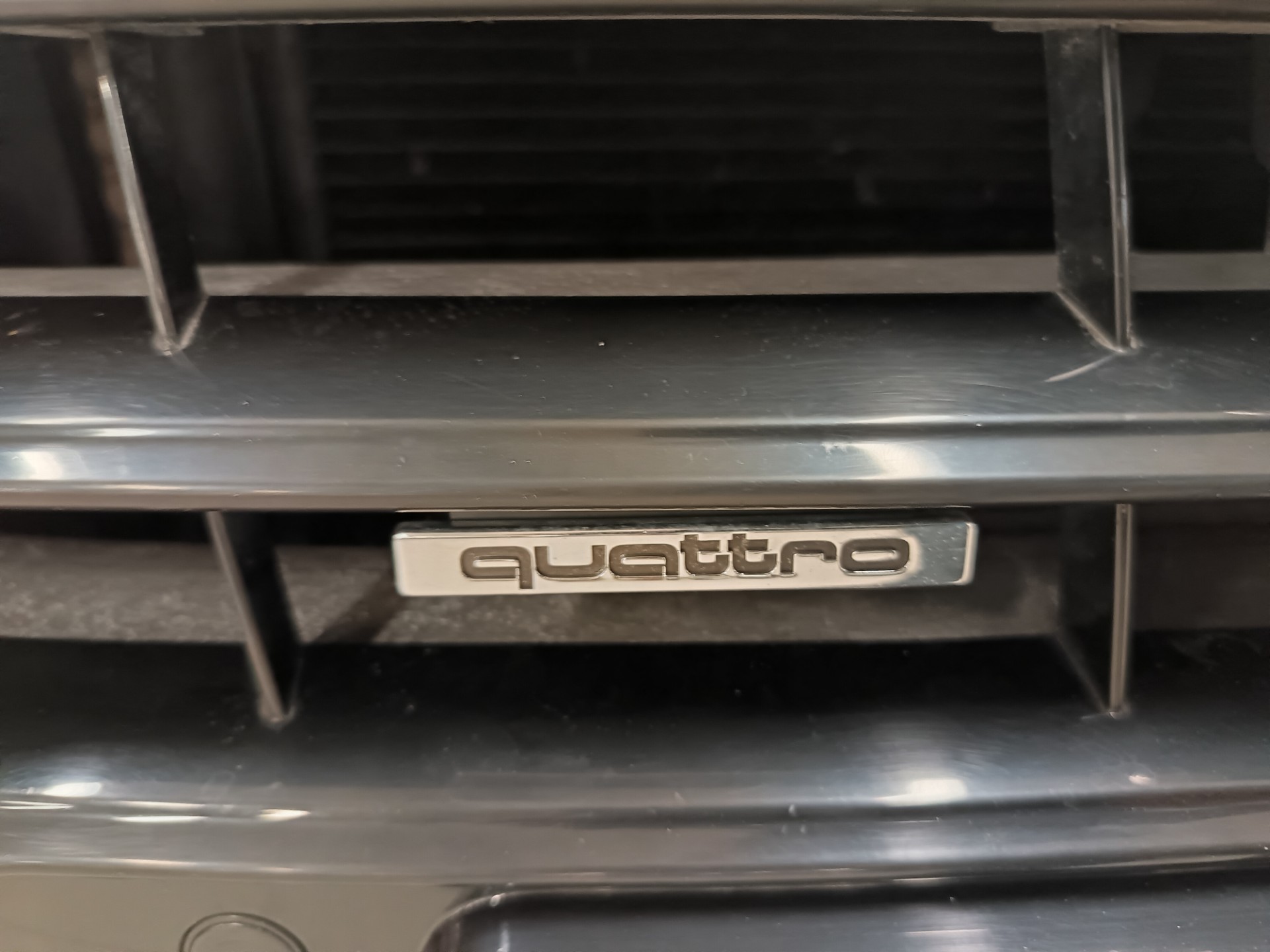 AUDI A4 2014