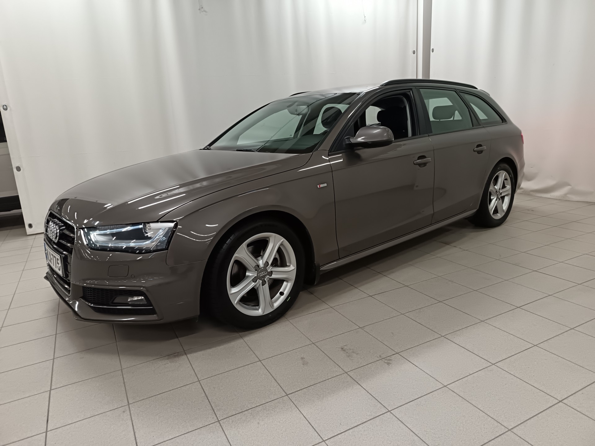 AUDI A4 2014