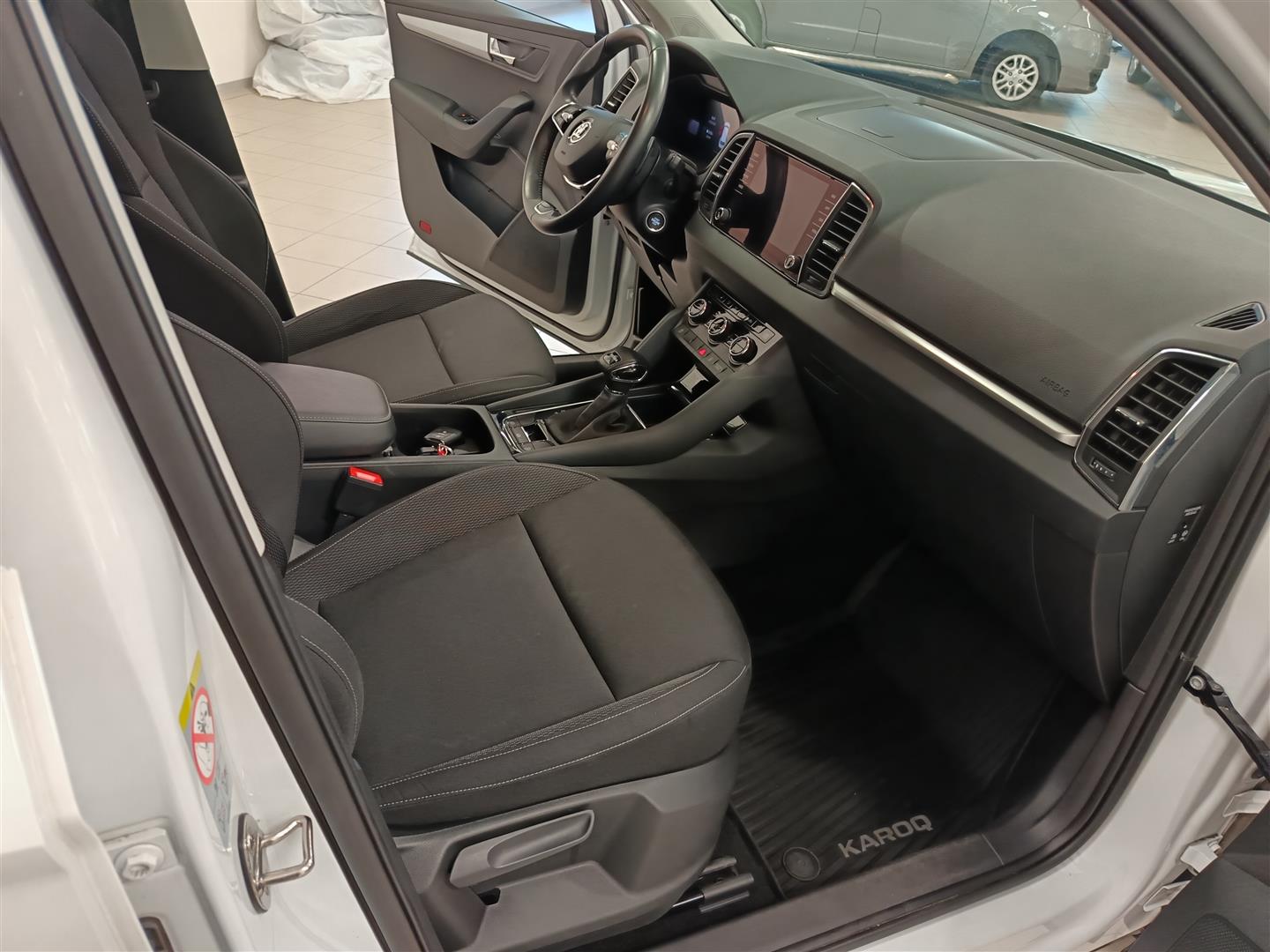 SKODA Karoq 2023