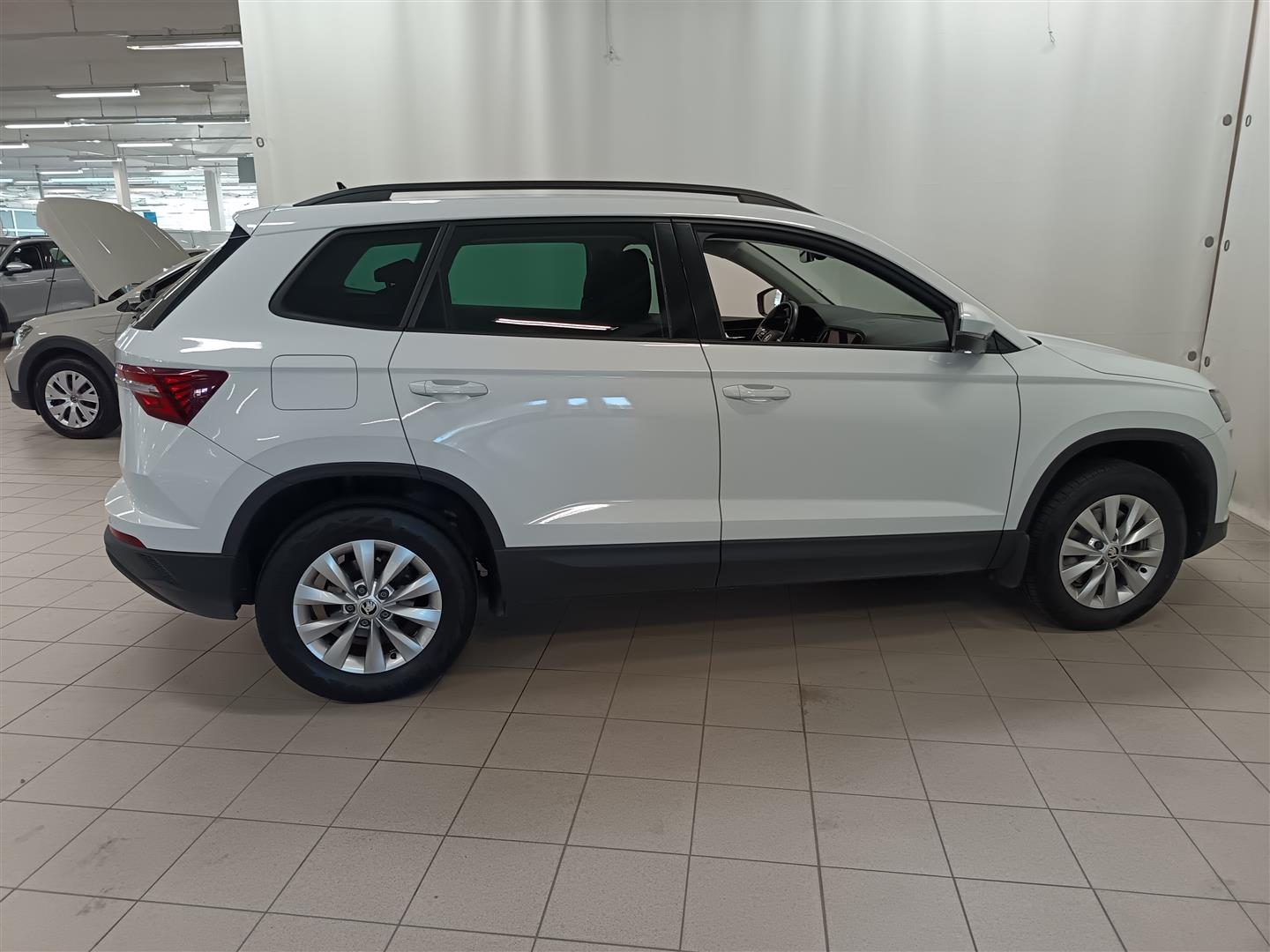 SKODA Karoq 2023