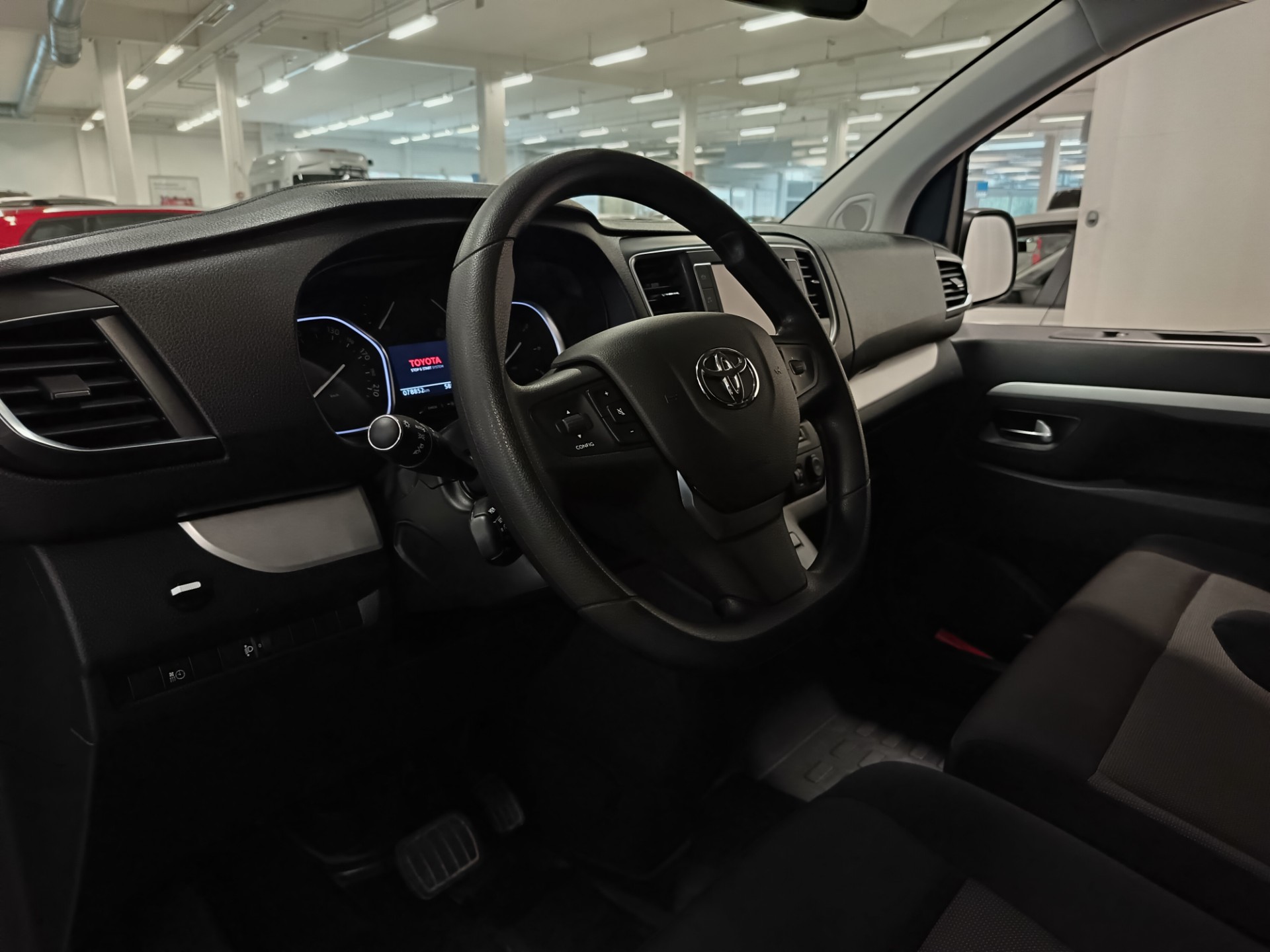 Toyota Proace Verso 2024