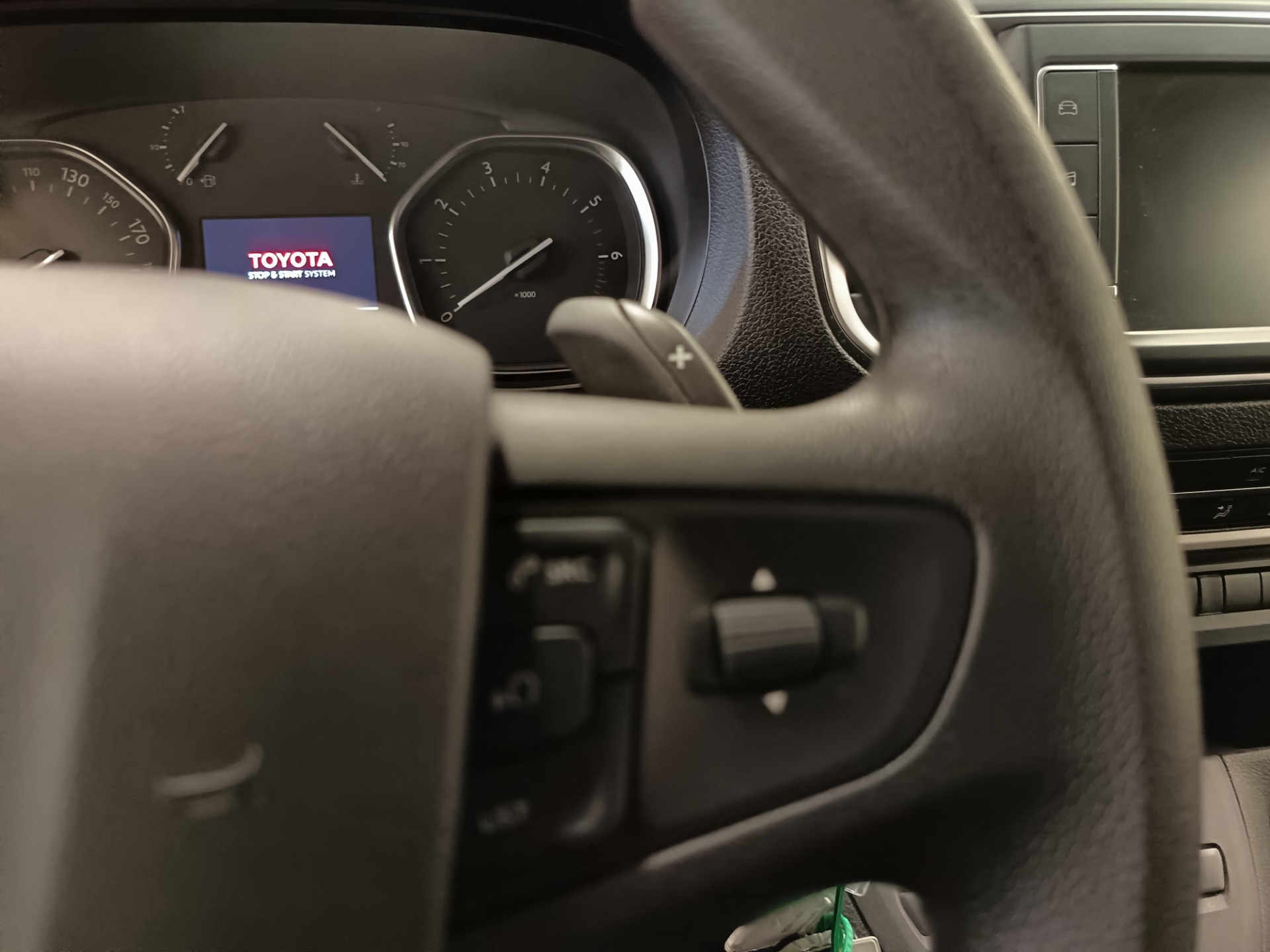 Toyota Proace Verso 2024