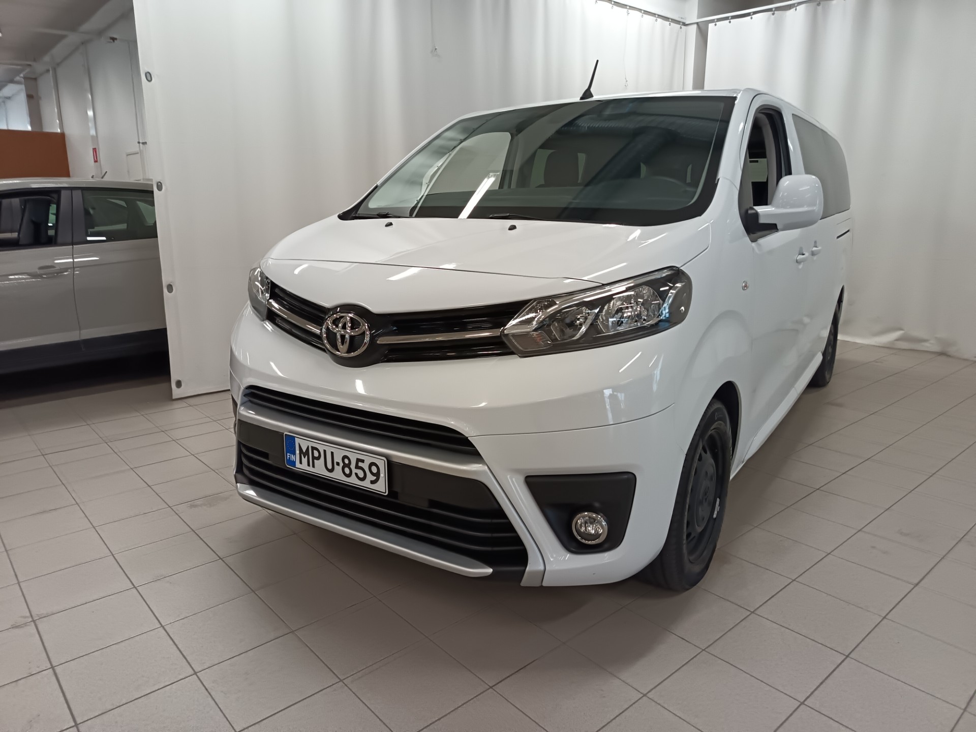 Toyota Proace Verso 2024