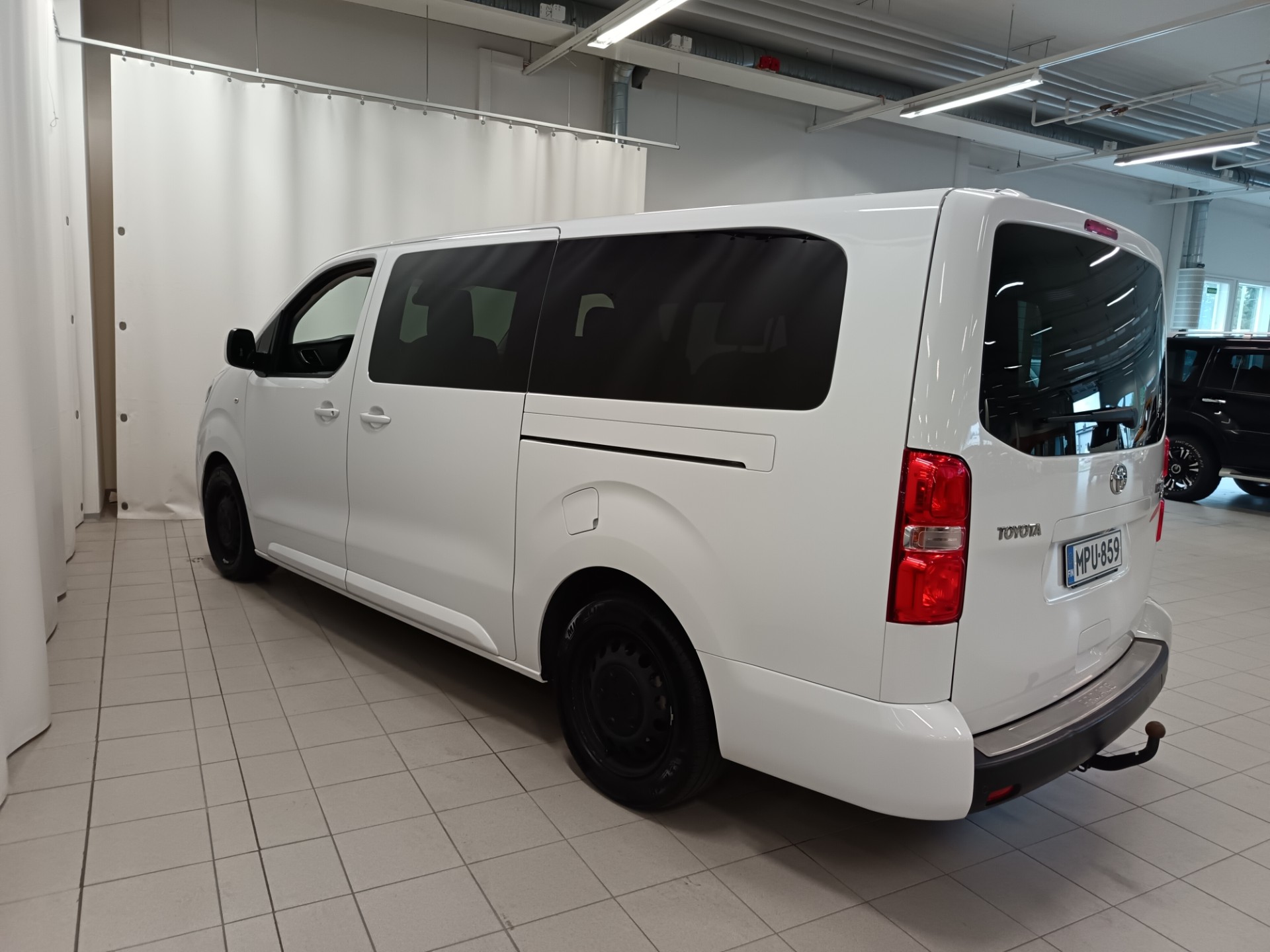 Toyota Proace Verso 2024