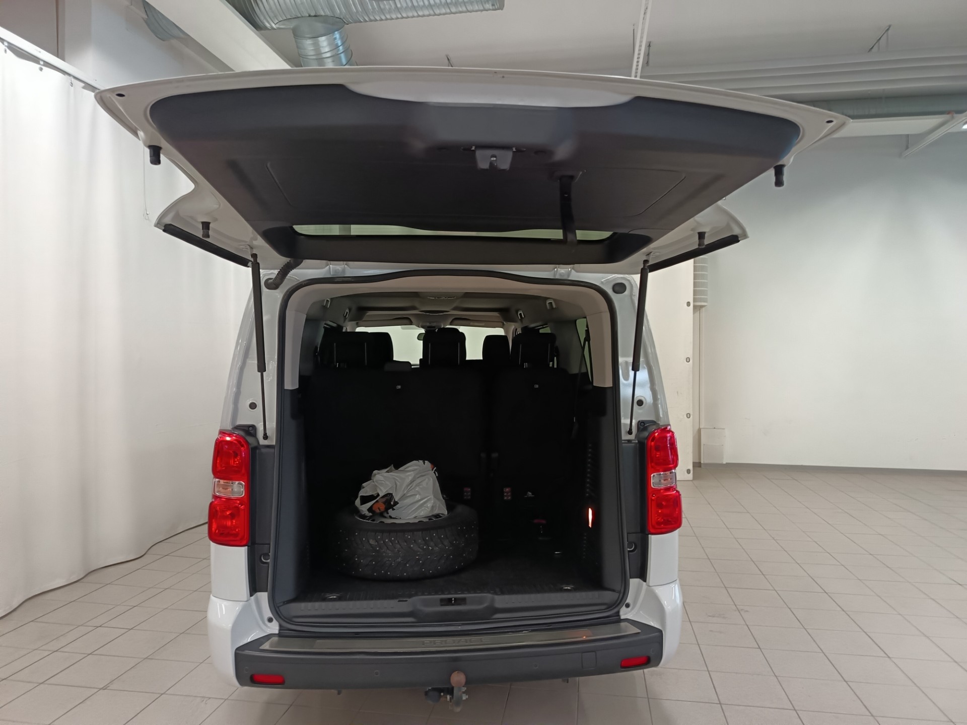 Toyota Proace Verso 2024