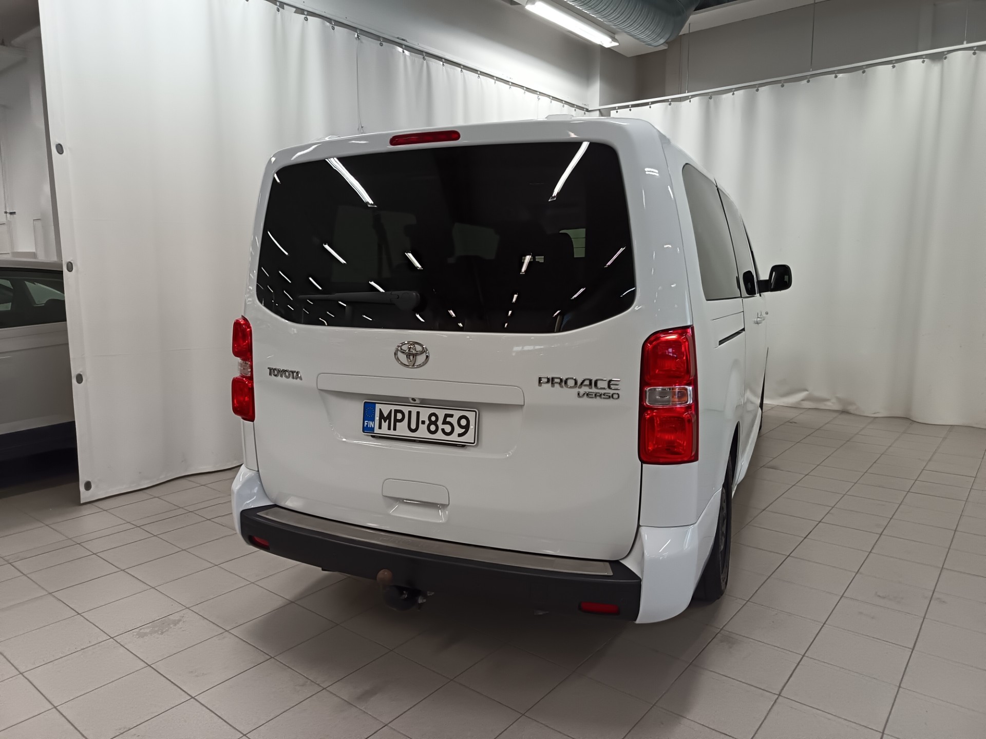Toyota Proace Verso 2024