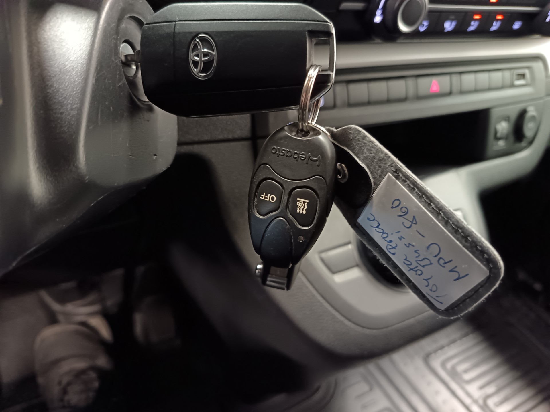 Toyota Proace Verso 2024