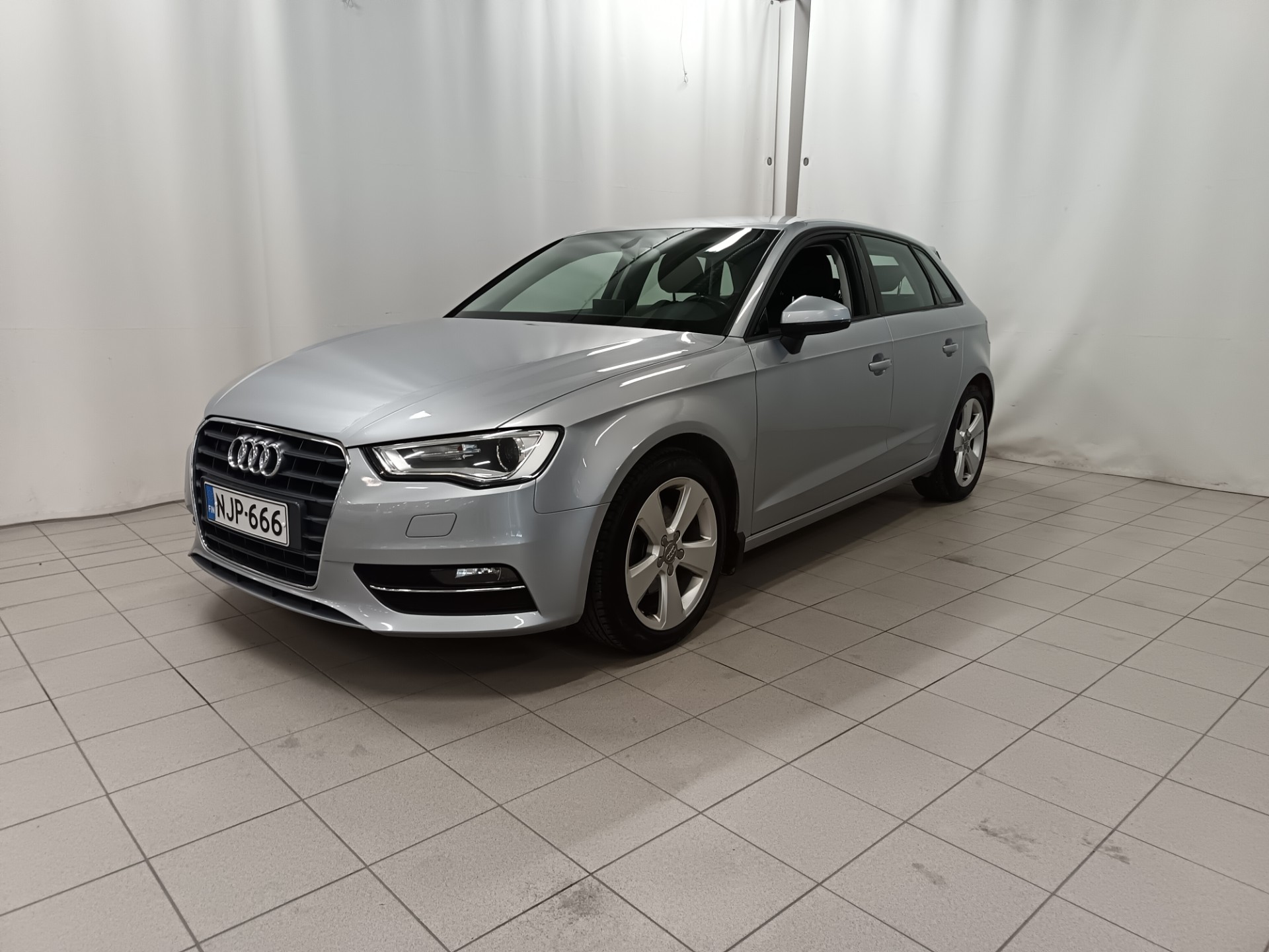 AUDI A3 2014