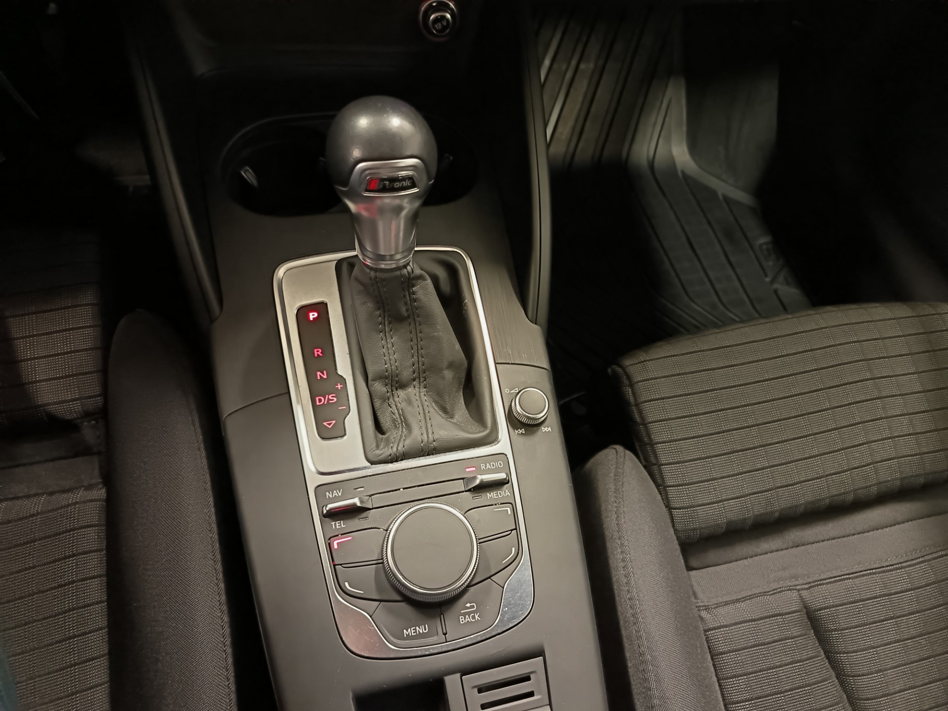 AUDI A3 2014