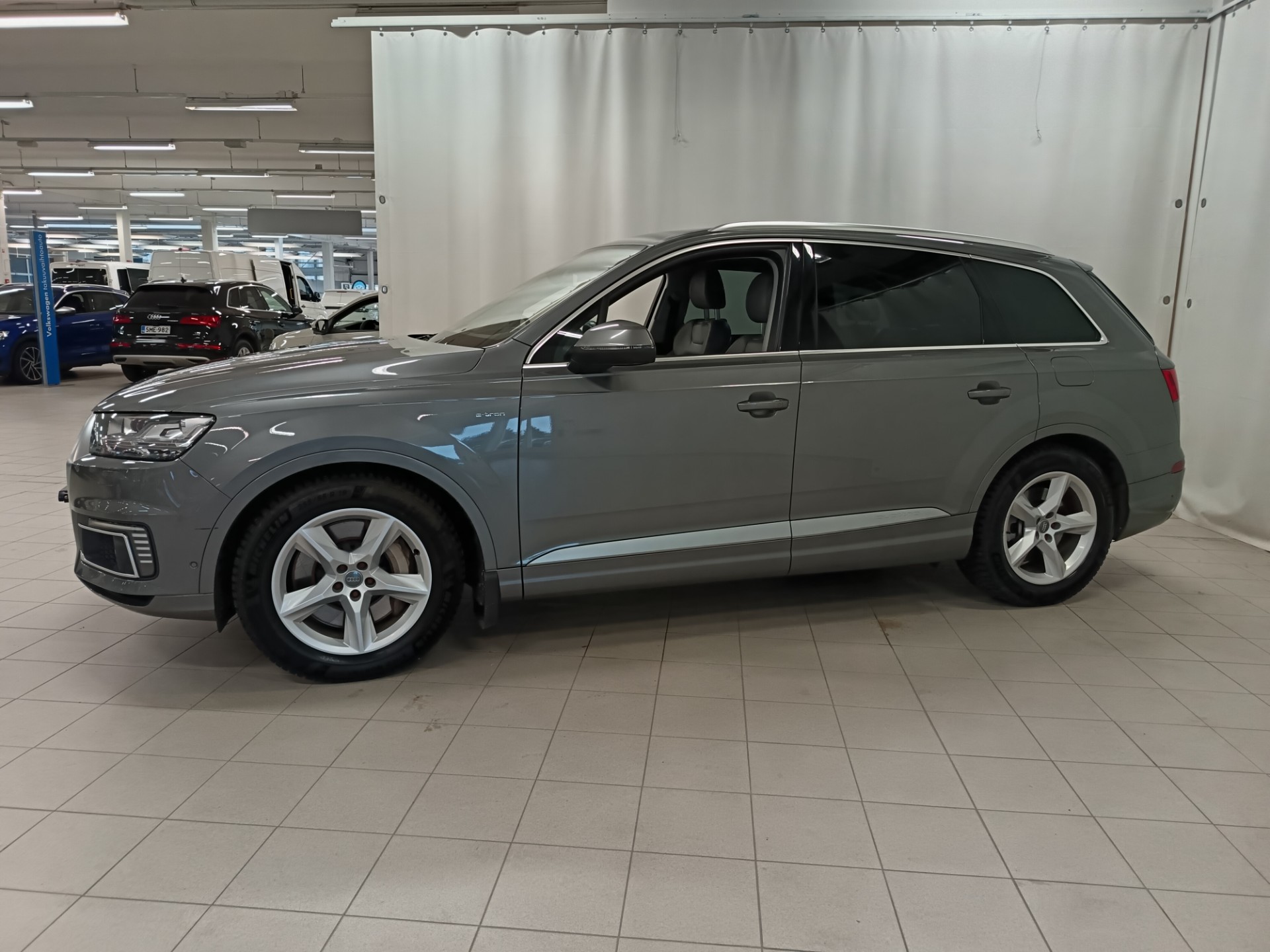 AUDI Q7 2017