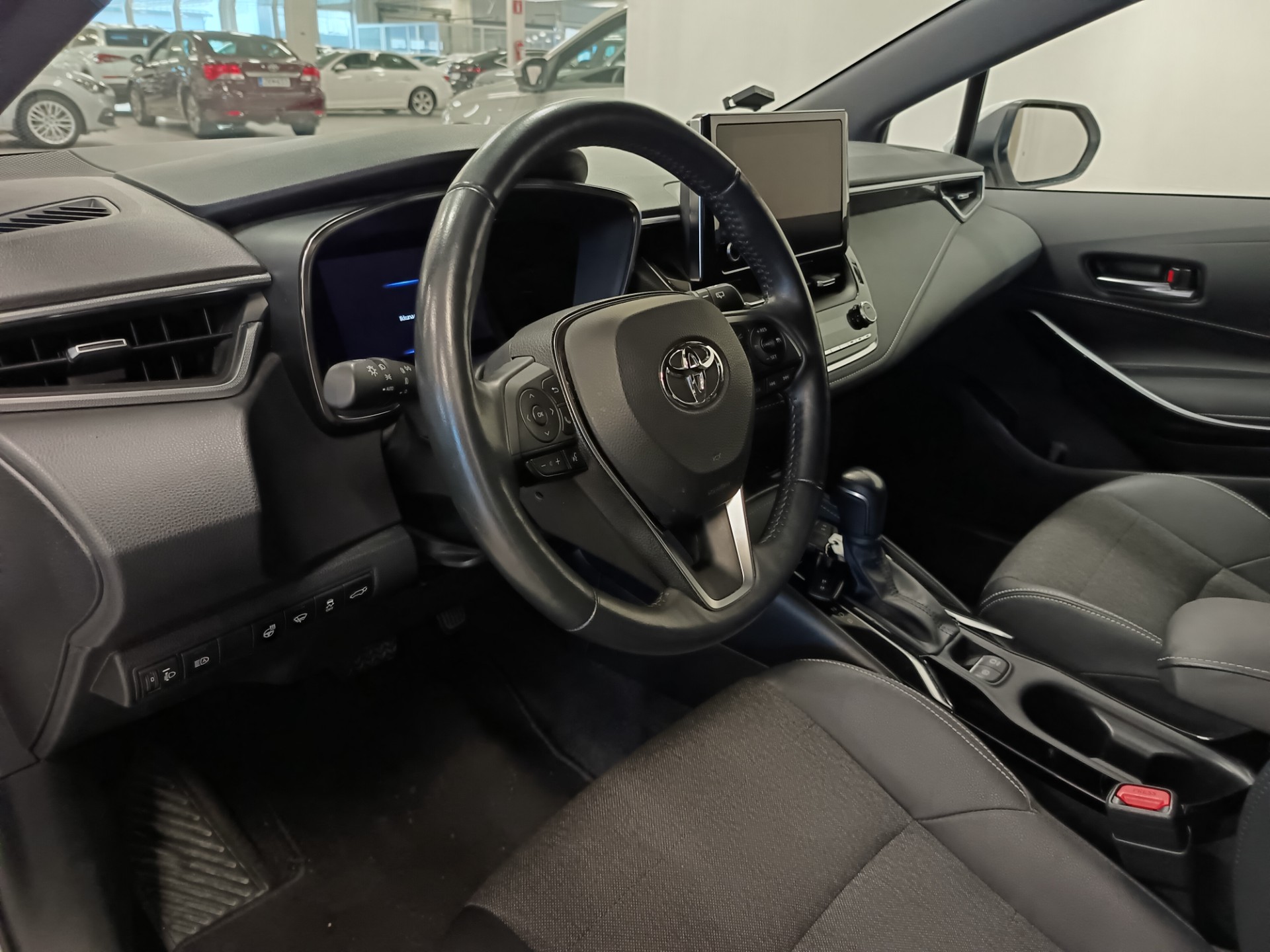 TOYOTA Corolla 13