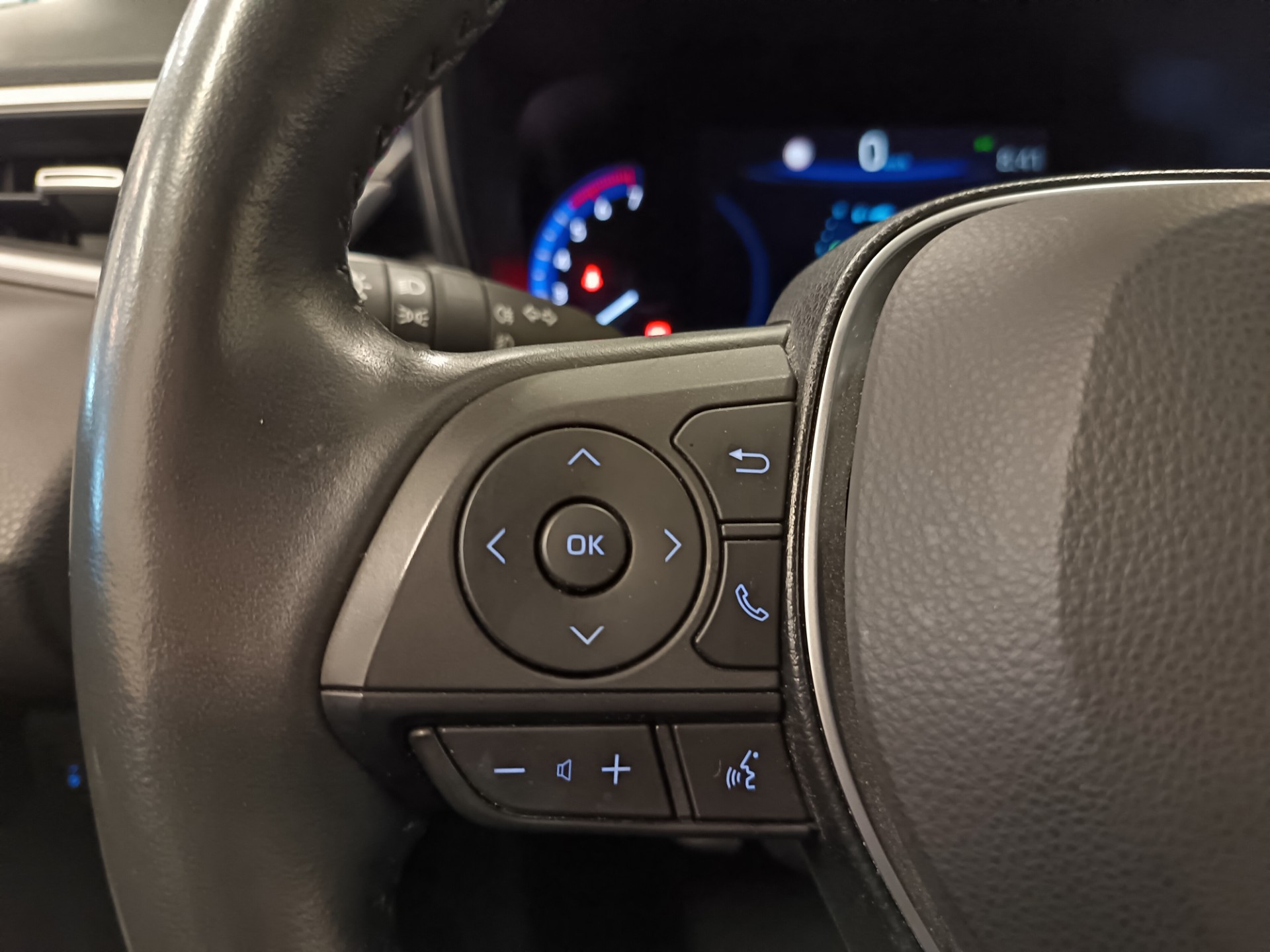 TOYOTA Corolla 15