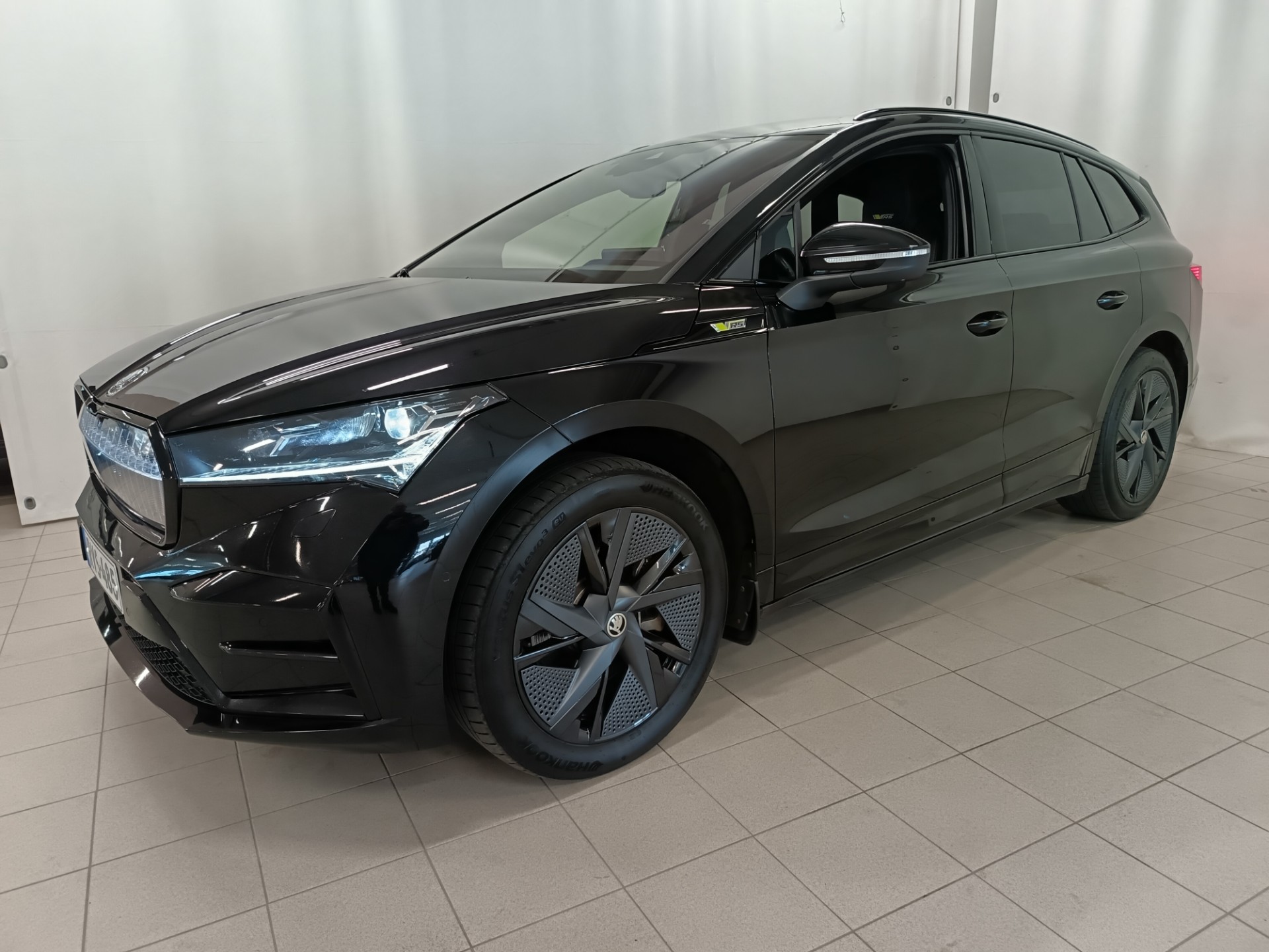 SKODA Enyaq 2024