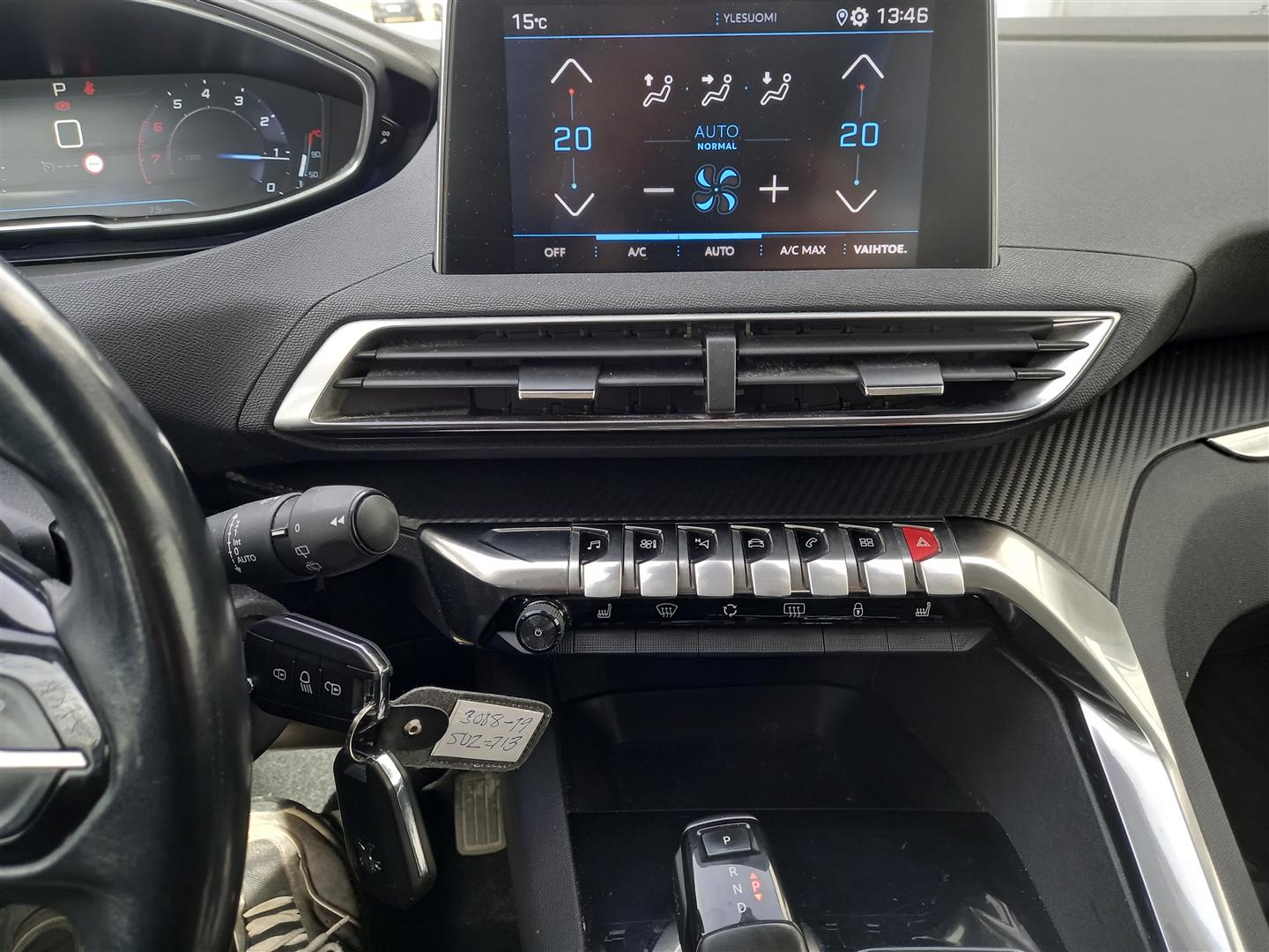 PEUGEOT 3008 2019