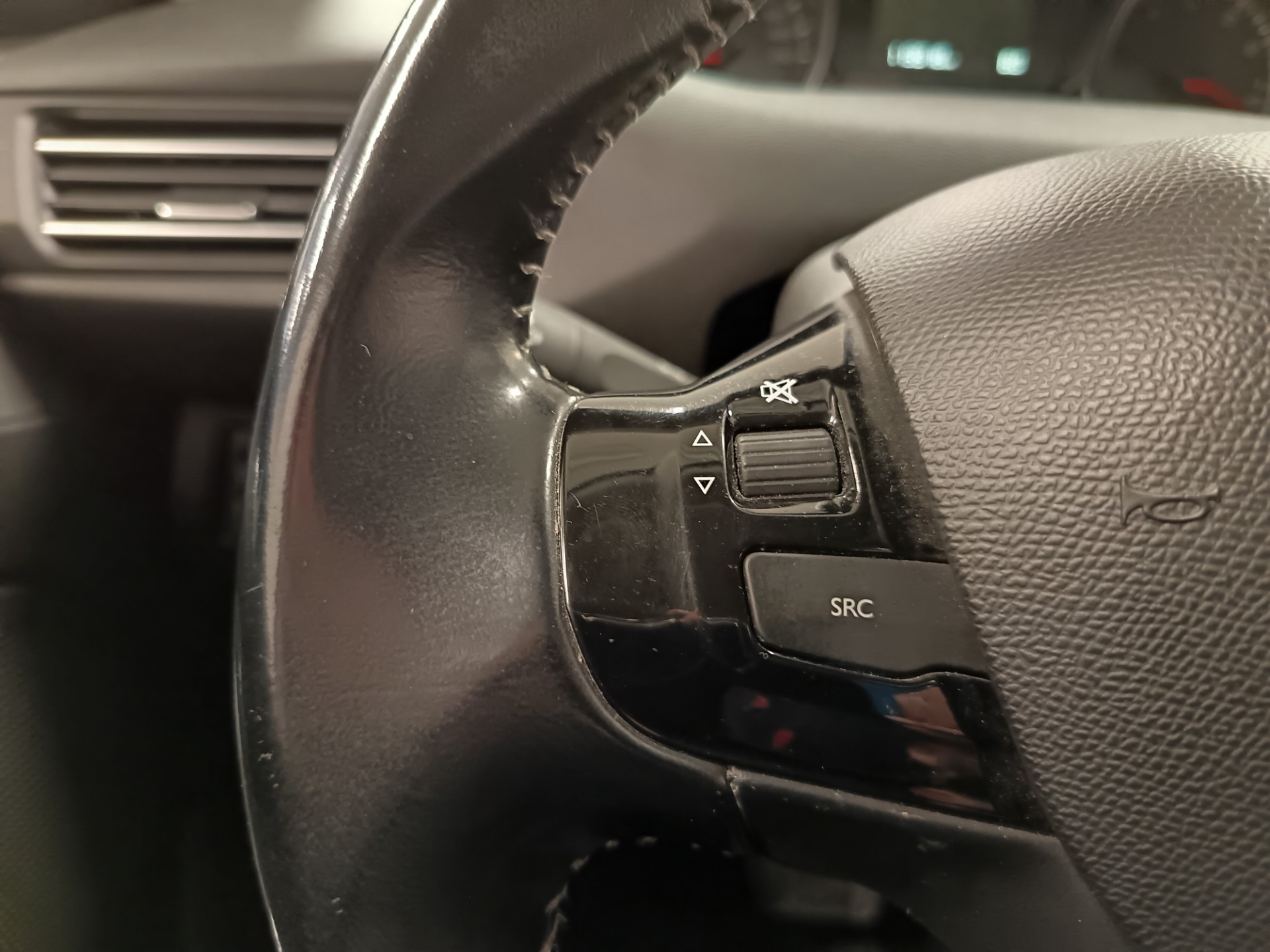 PEUGEOT 308 2018