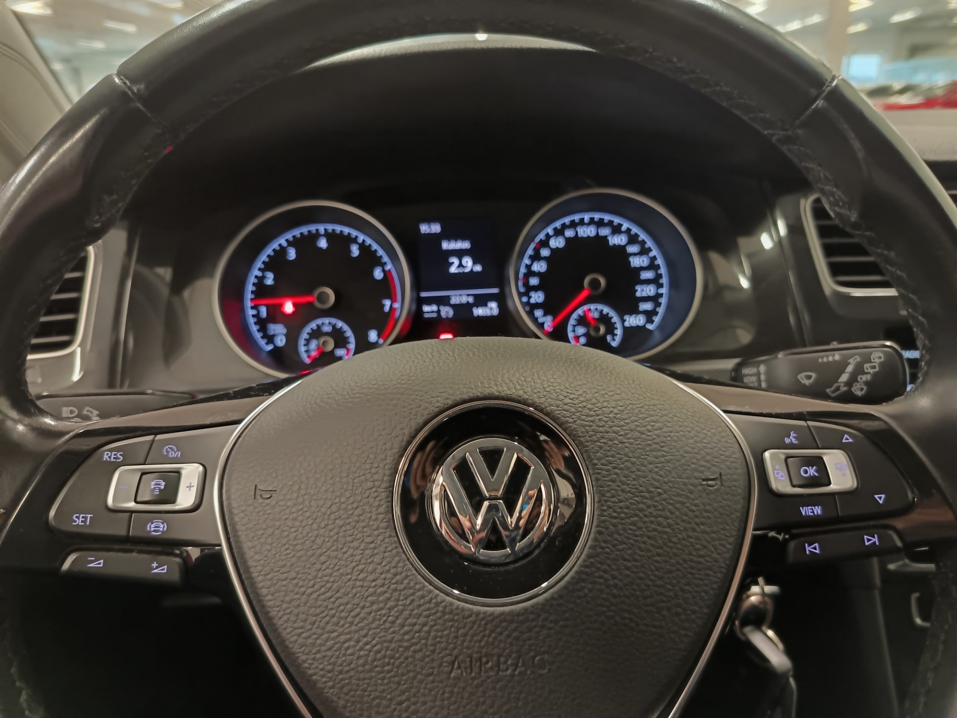 VOLKSWAGEN Golf 2020