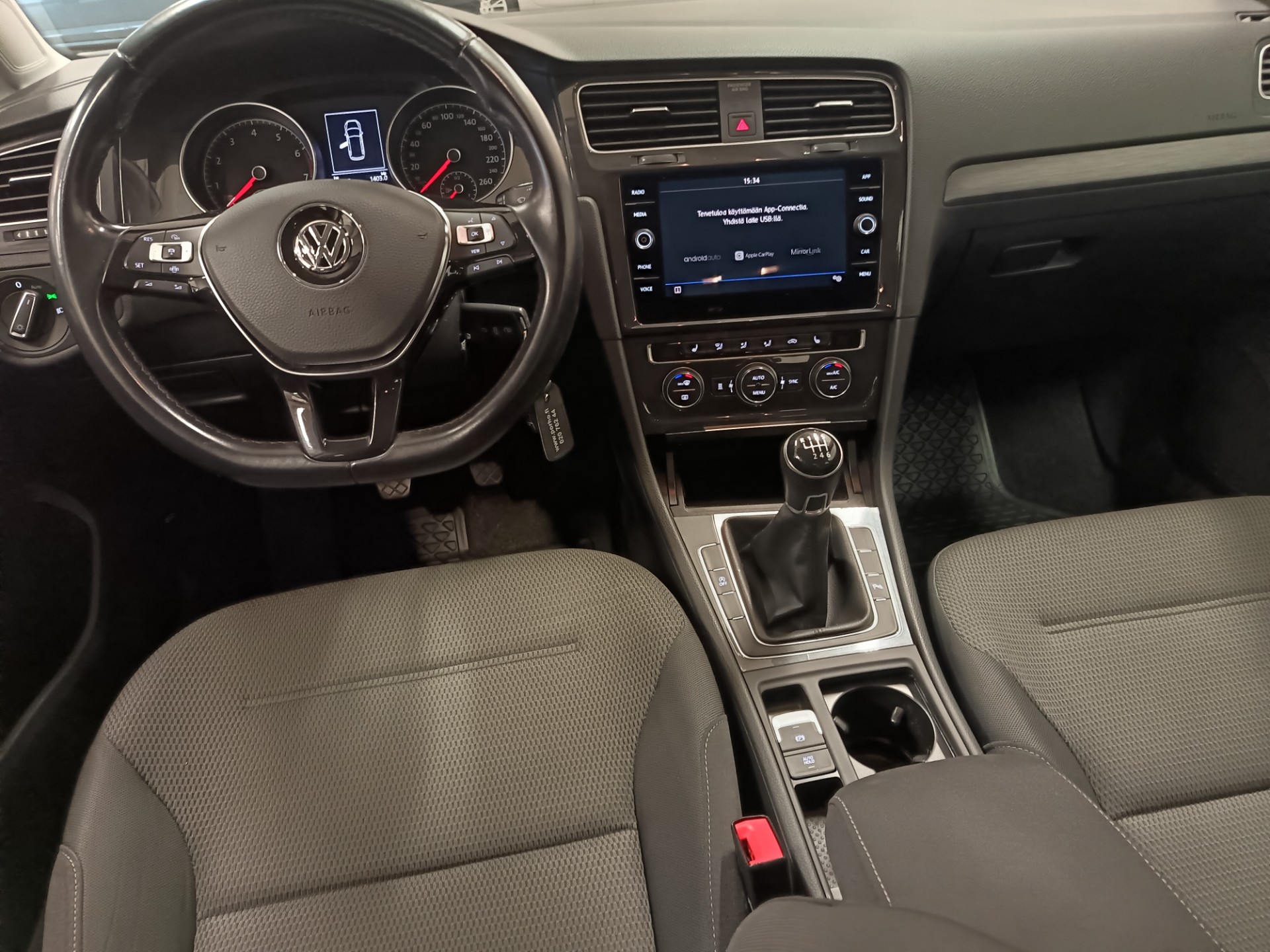 VOLKSWAGEN Golf 2020