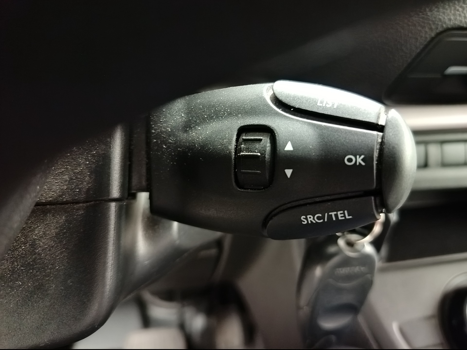 Peugeot Traveller 2022