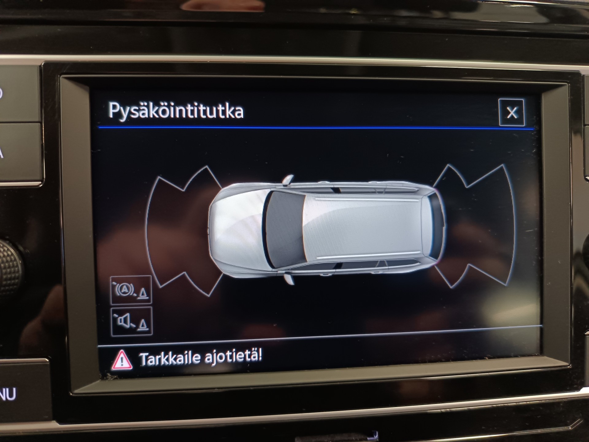 VOLKSWAGEN Passat 2022