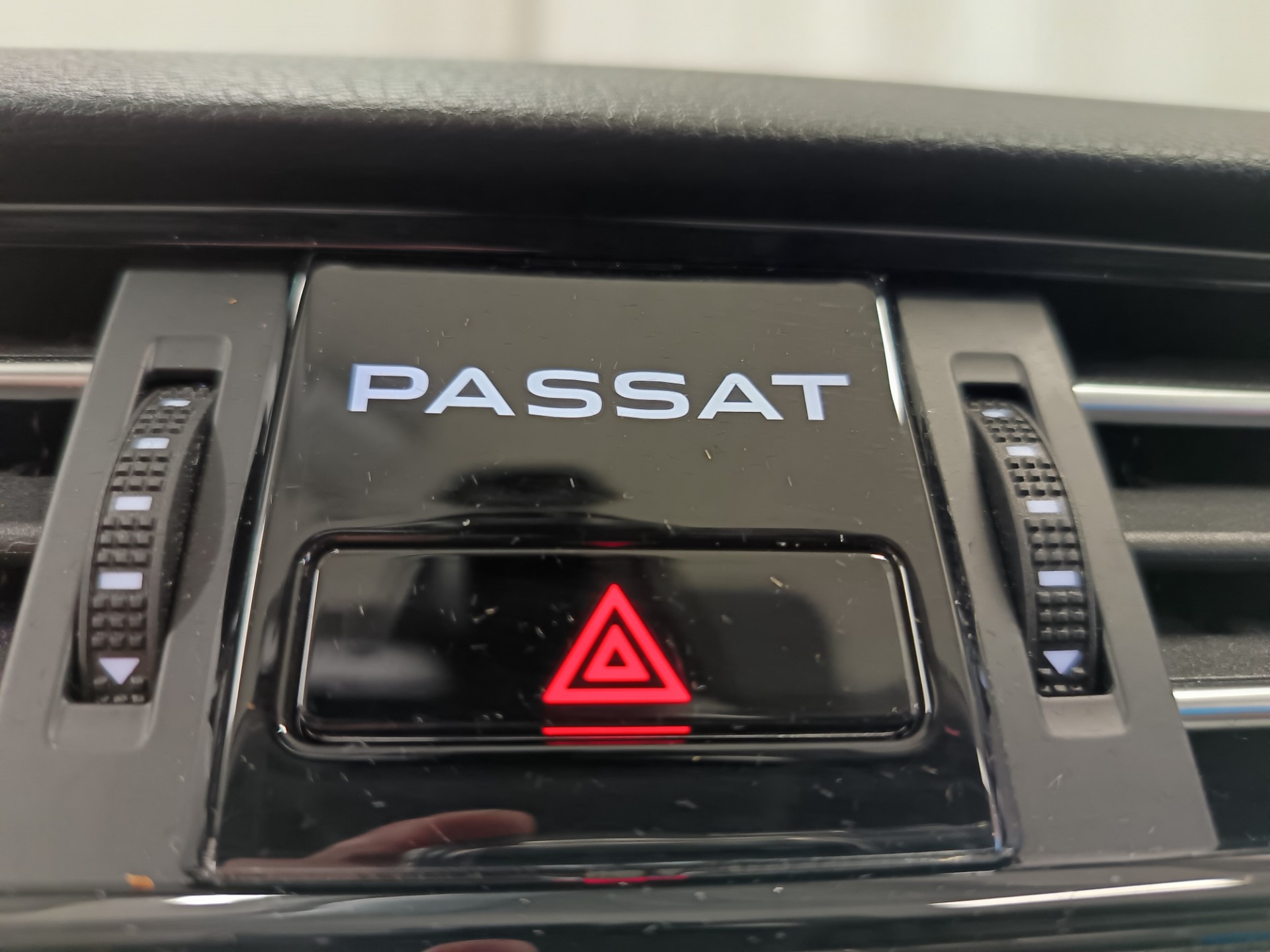 VOLKSWAGEN Passat 2022