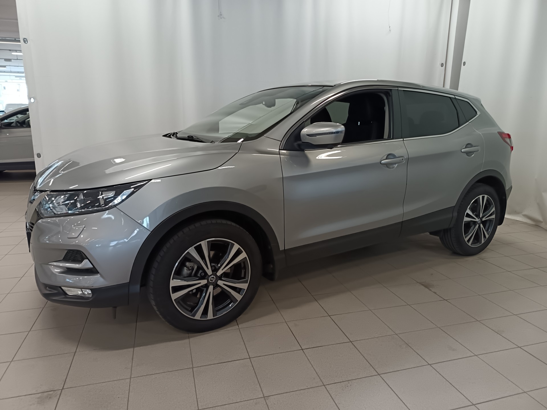 NISSAN Qashqai 2019