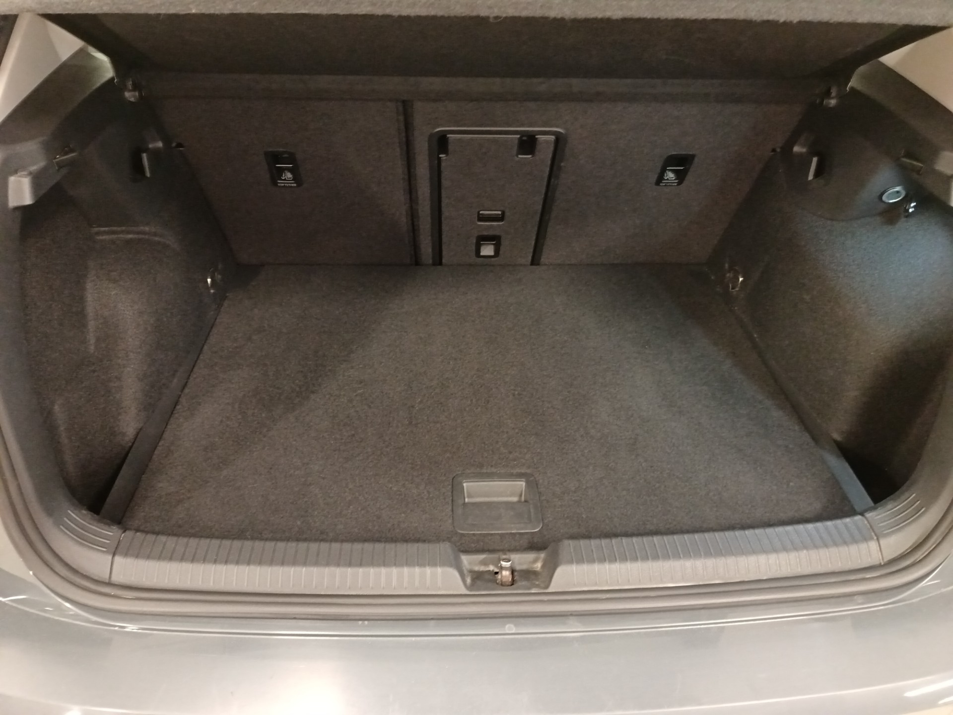 VOLKSWAGEN Golf 2020