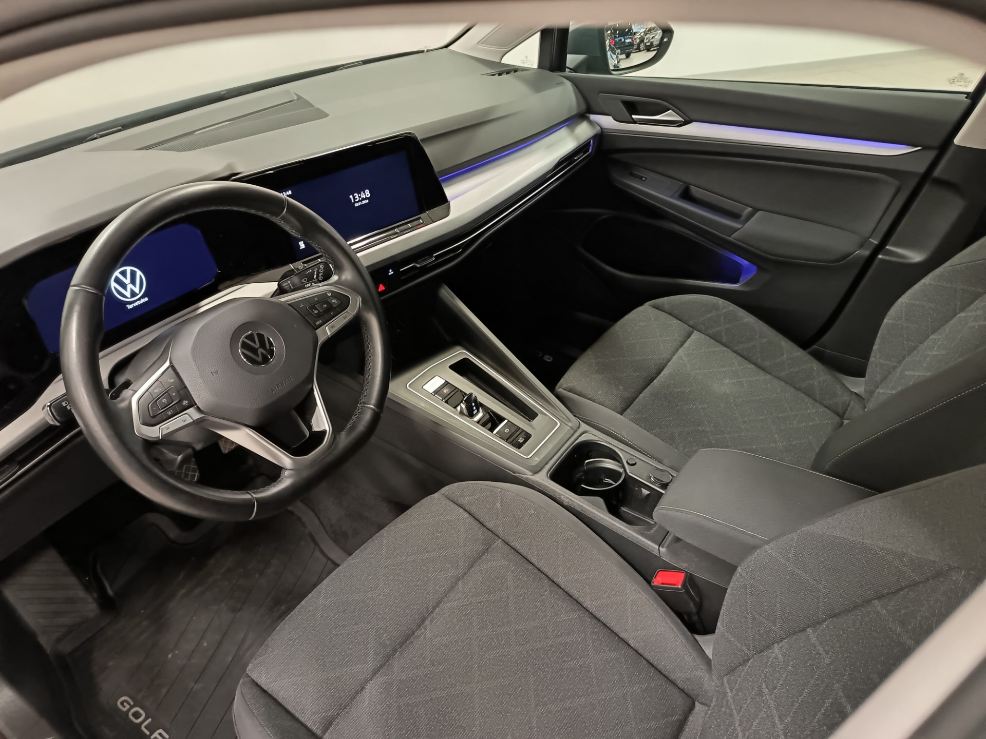 VOLKSWAGEN Golf 2020