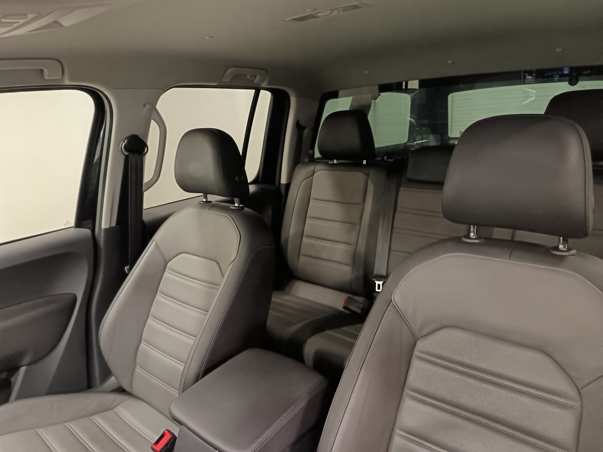 VOLKSWAGEN Amarok 2019